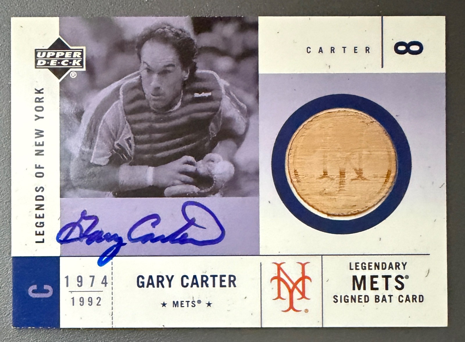 2001 Upper Deck Legends of NY Gary Carter HOF Auto Bat Relic #SMB-GC NY Mets