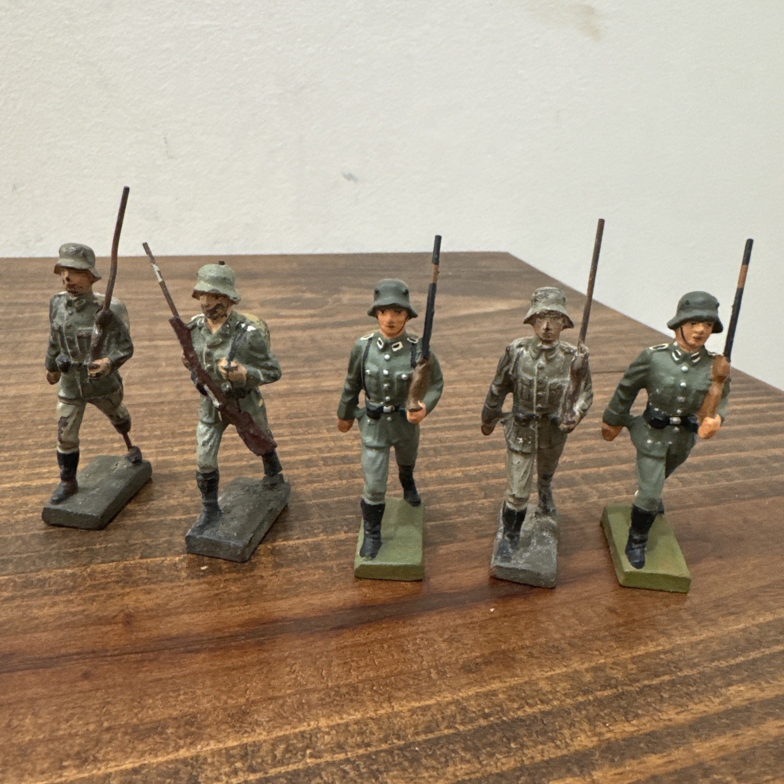 Antique German Made Lineol Composition Toy Soldiers Lot WWII Toy Soldiers 60mm Antique German Made Lineol Composition Toy Soldiers Lot WWII Toy Soldiers 60mm