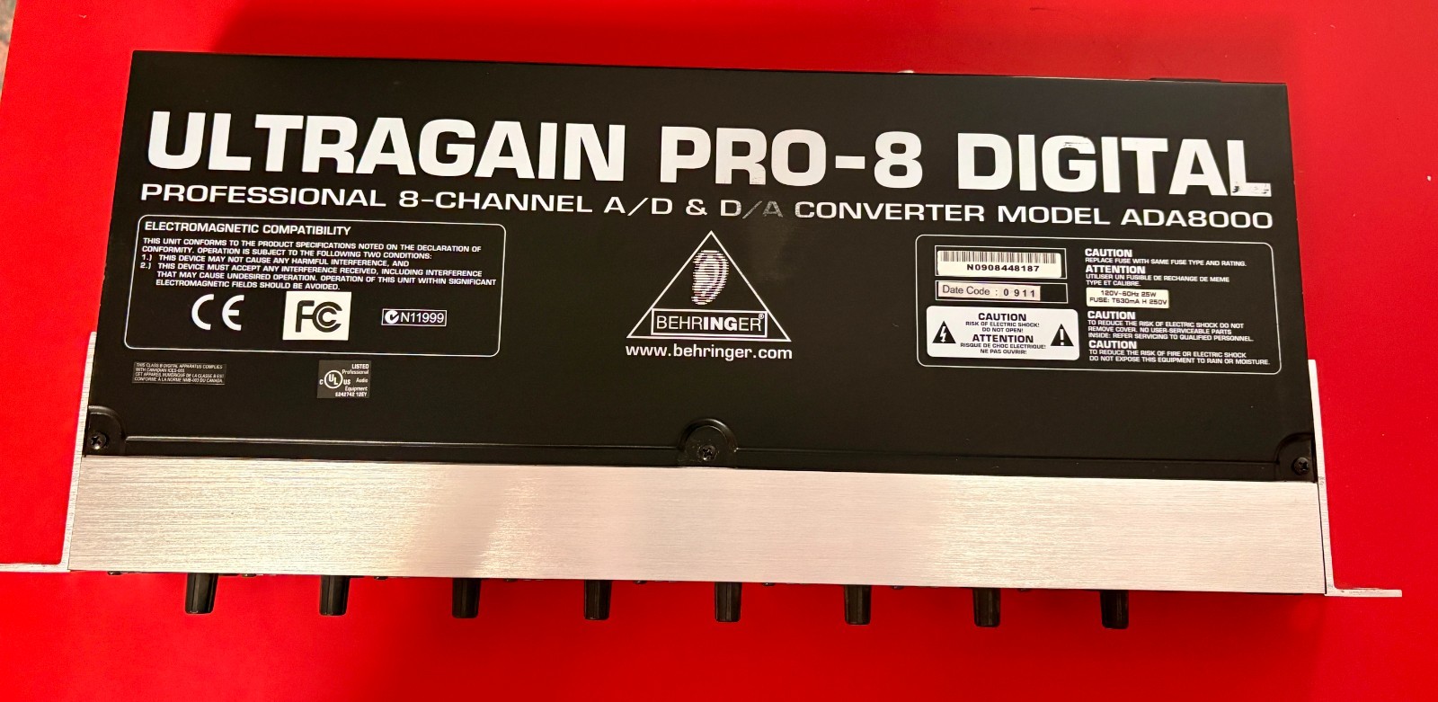 Behringer Ultragain Pro-8 Digital ADA8000 ADAT 8-Channel Mic Preamp One/purchase Behringer Ultragain Pro-8 Digital ADA8000 ADAT 8-Channel Mic Preamp One/purchase