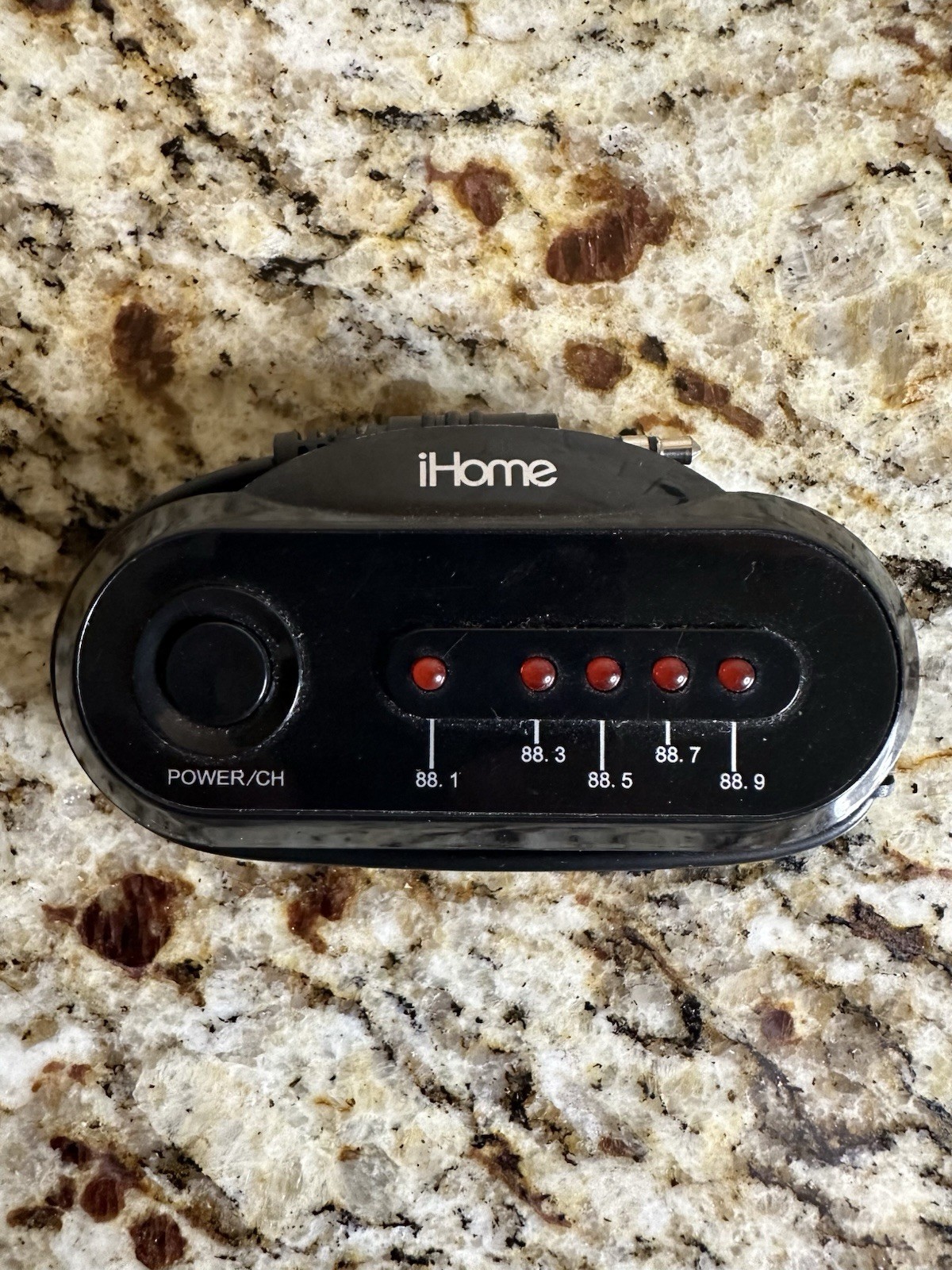 iHome Auto Ultra Compact Wireless FM Transmitter Black IH-BL-CT500B