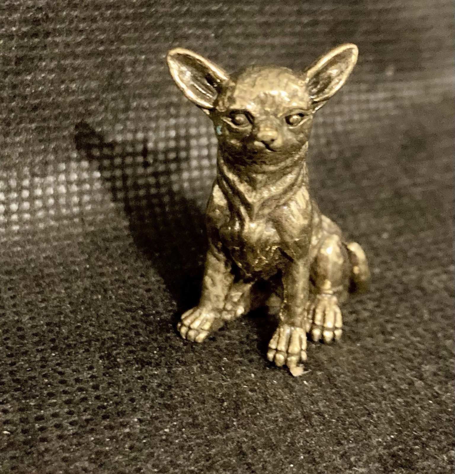 Sitting Chihuahua Dog 1 1/4\ Sitting Chihuahua Dog 1 1/4\