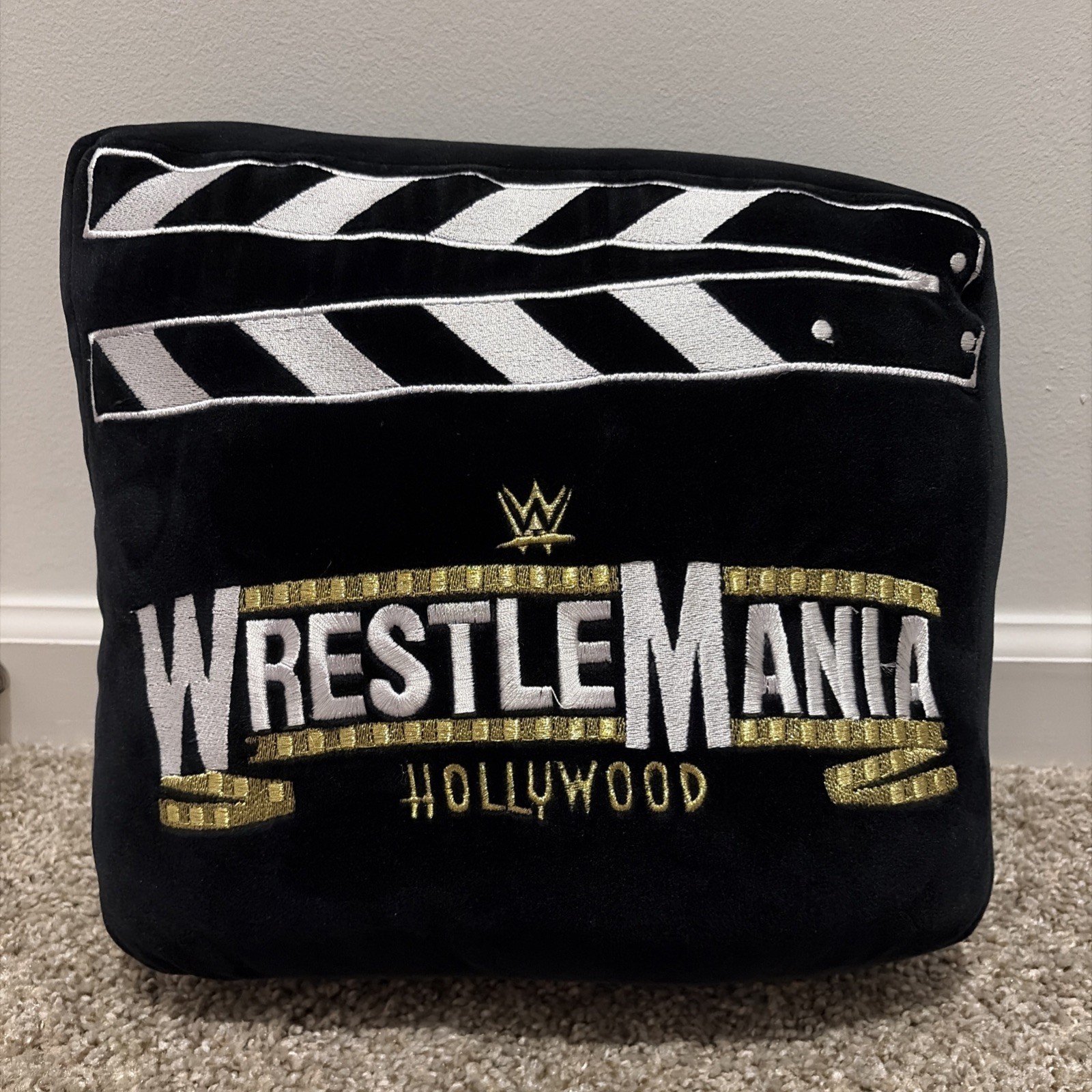 WWE WRESTLEMANIA 39 LA pillow