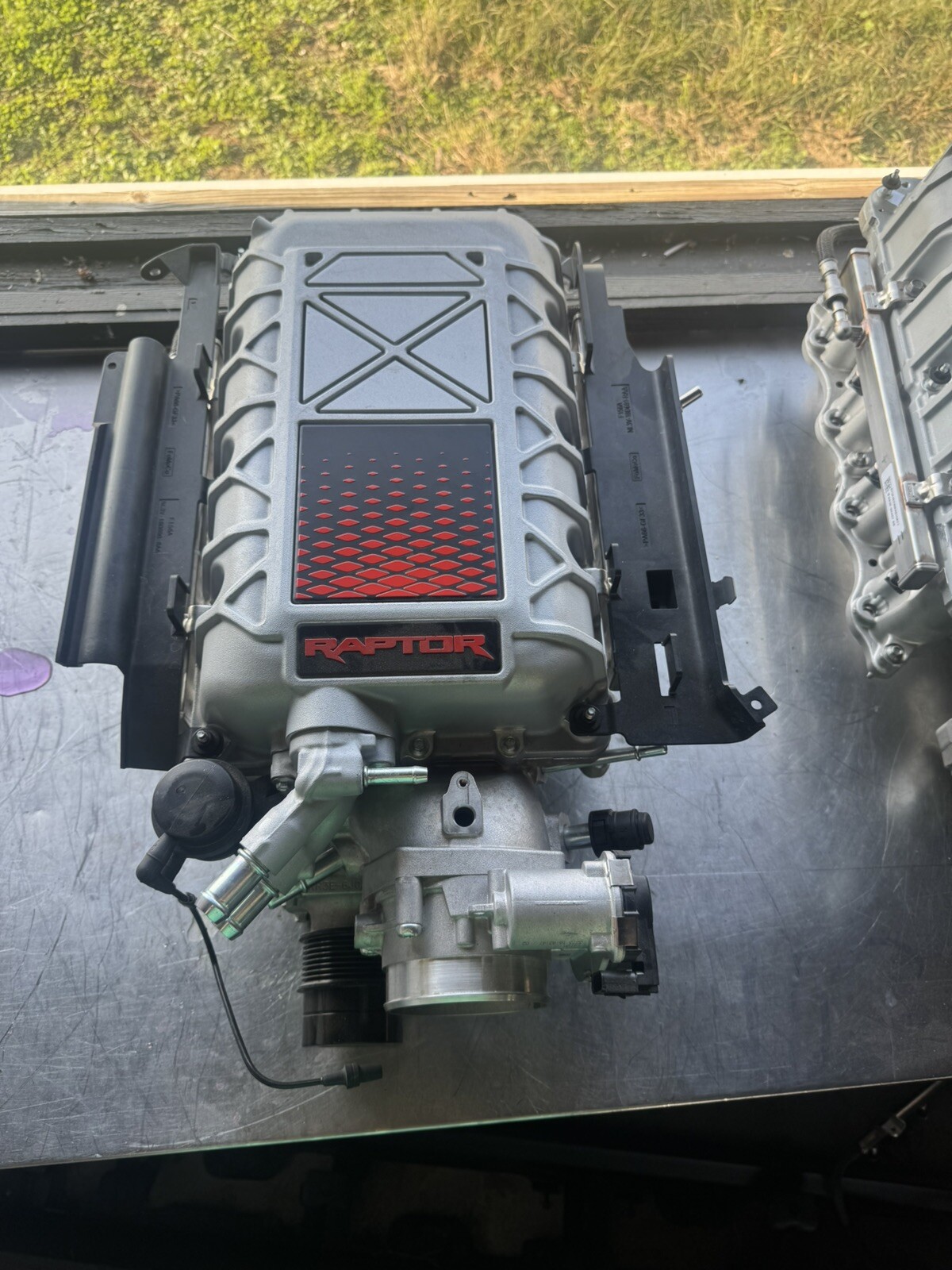 OEM RAPTOR R 5.2L SUPERCHARGER 21-24 OEM RAPTOR R 5.2L SUPERCHARGER 21-24