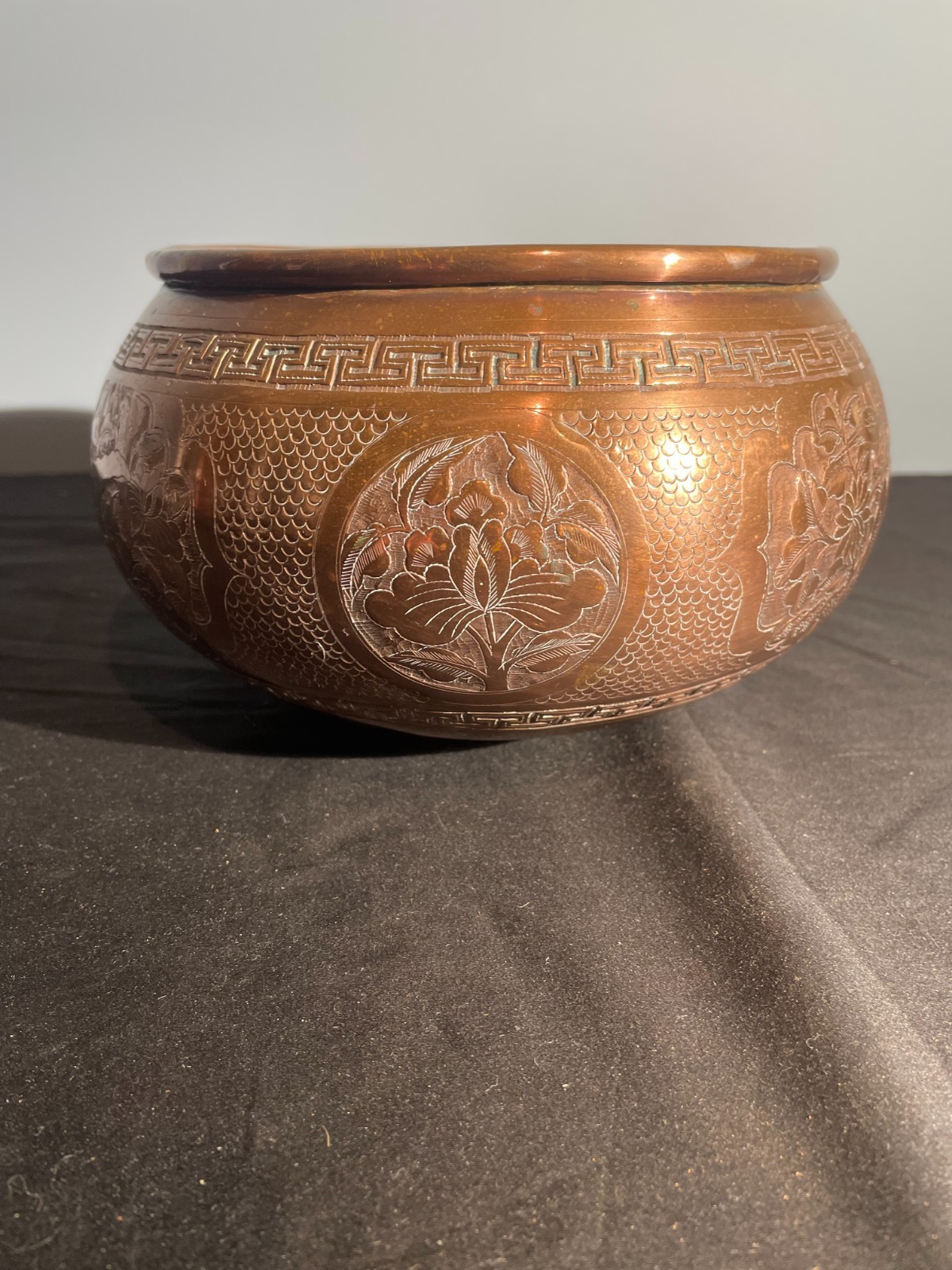 ANTIQUE MIDDLE EASTERN ISLAMIC TIMURID COPPER BOWL 5