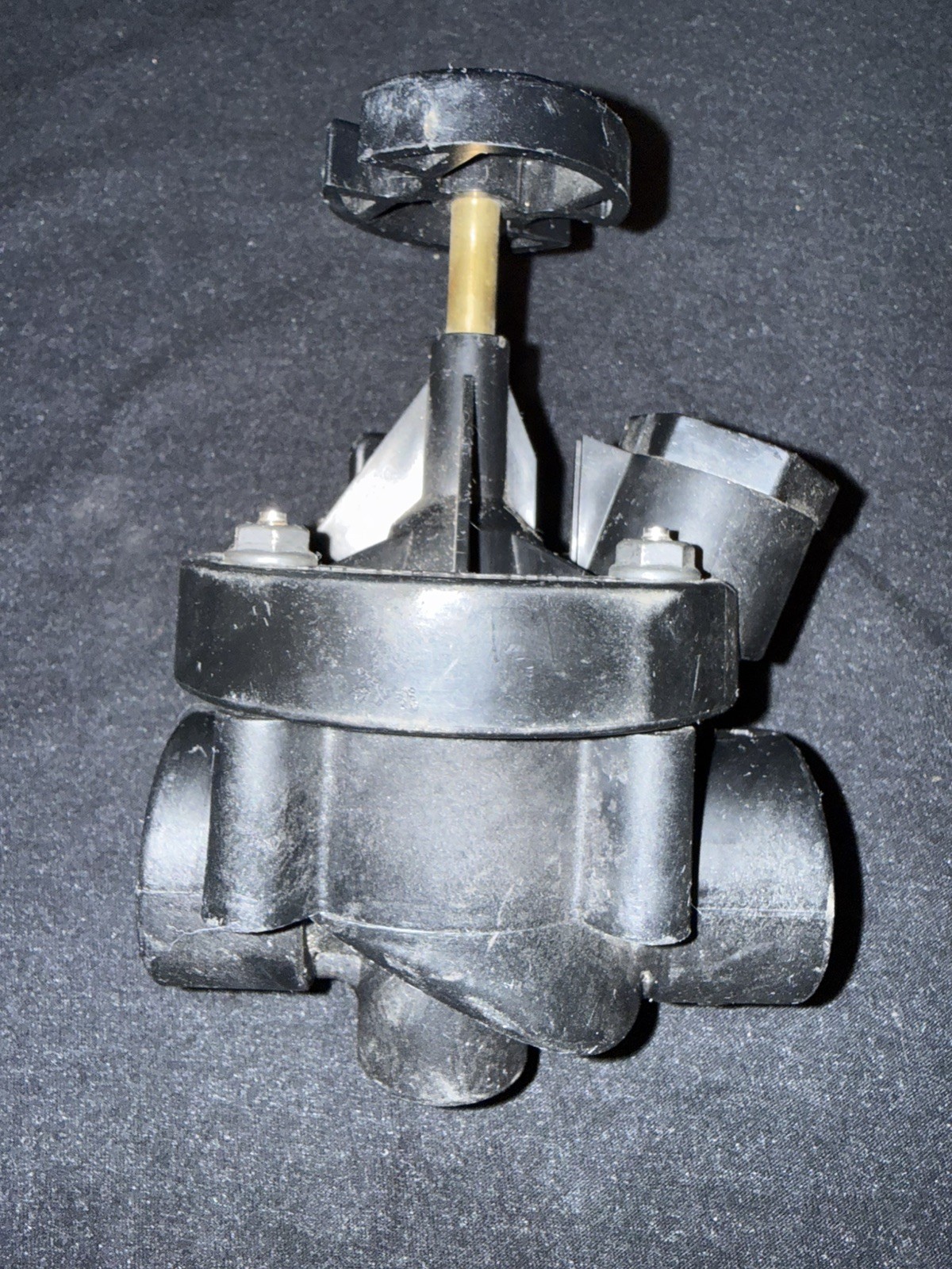 Rain Bird PESB In-Line Valve W/ Scrubber & Flow Control 1 in. NO SOLENOID. Rain Bird PESB In-Line Valve W/ Scrubber & Flow Control 1 in. NO SOLENOID.