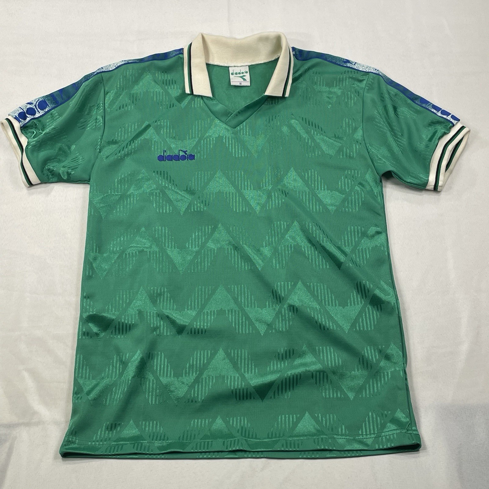 Vintage 1990s Diadora Football Jersey  Green Medium *Ultra Rare* FIFA Soccer