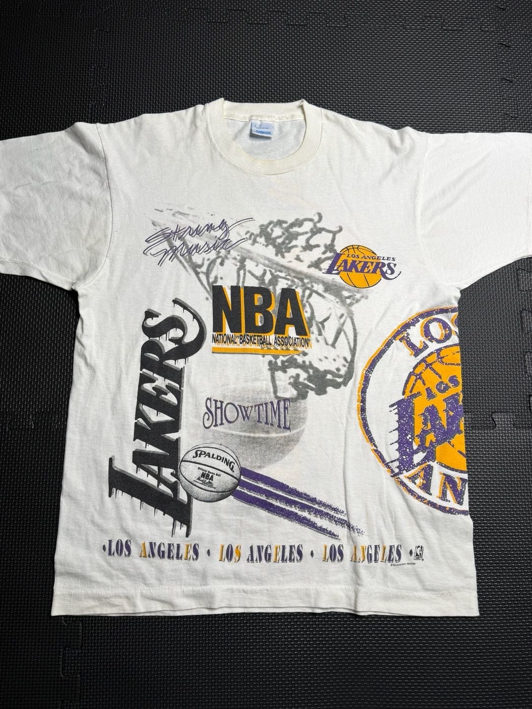 Salem Sportswear Los Angeles Lakers T-Shirt Size L Vintage 90s AOP