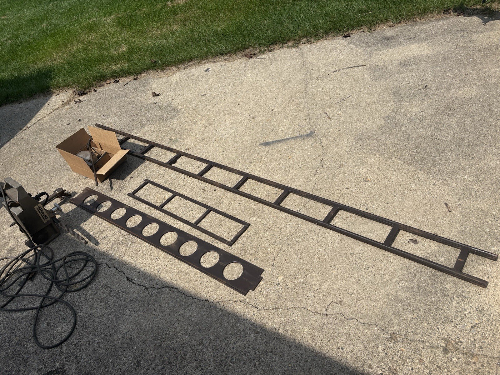 ESAB Welding Products Ultra Line Track Precision Gas Cutter w/Tracks & Access