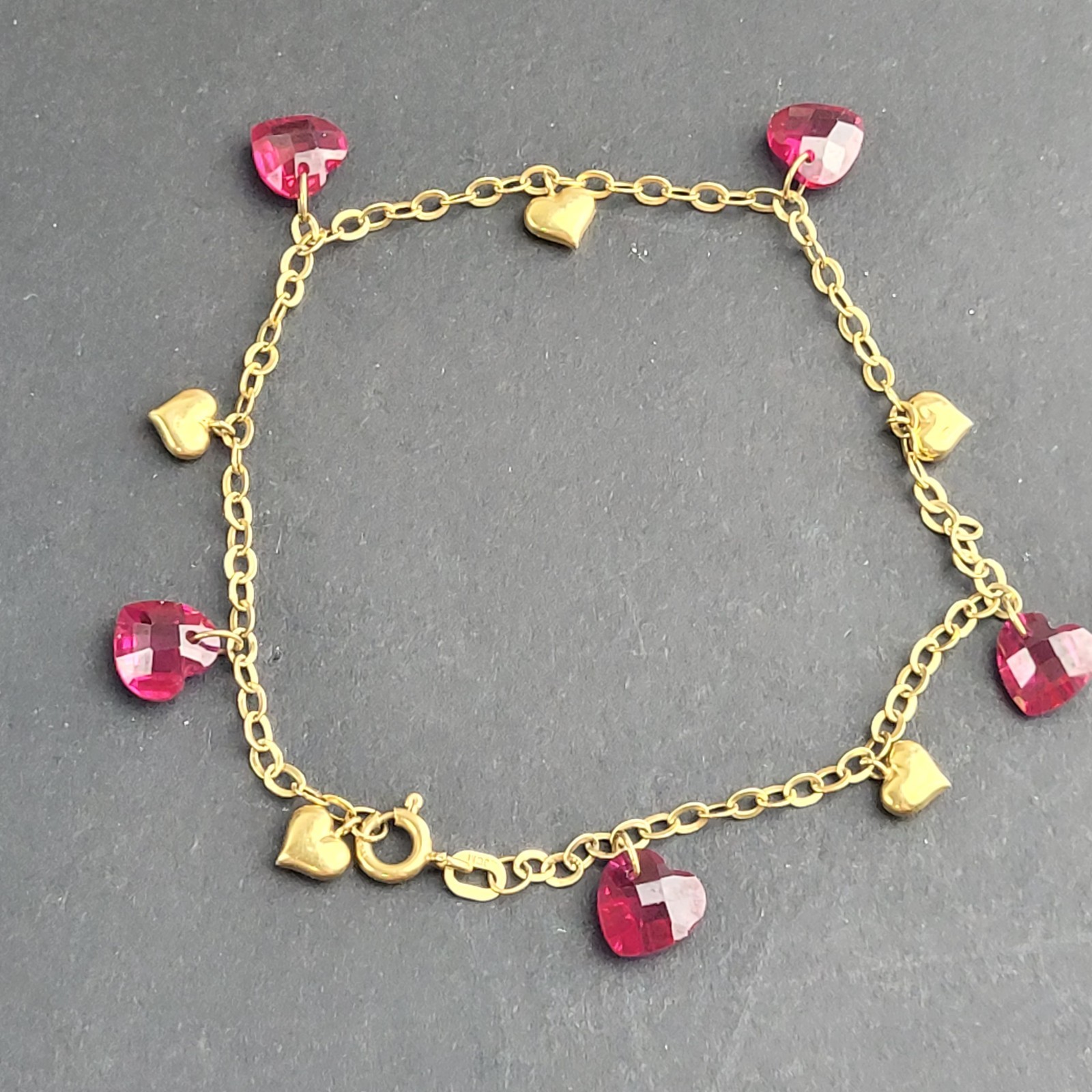 Vintage 10k Gold Bracelet with Gold & Red Crystal Heart Charms 8\