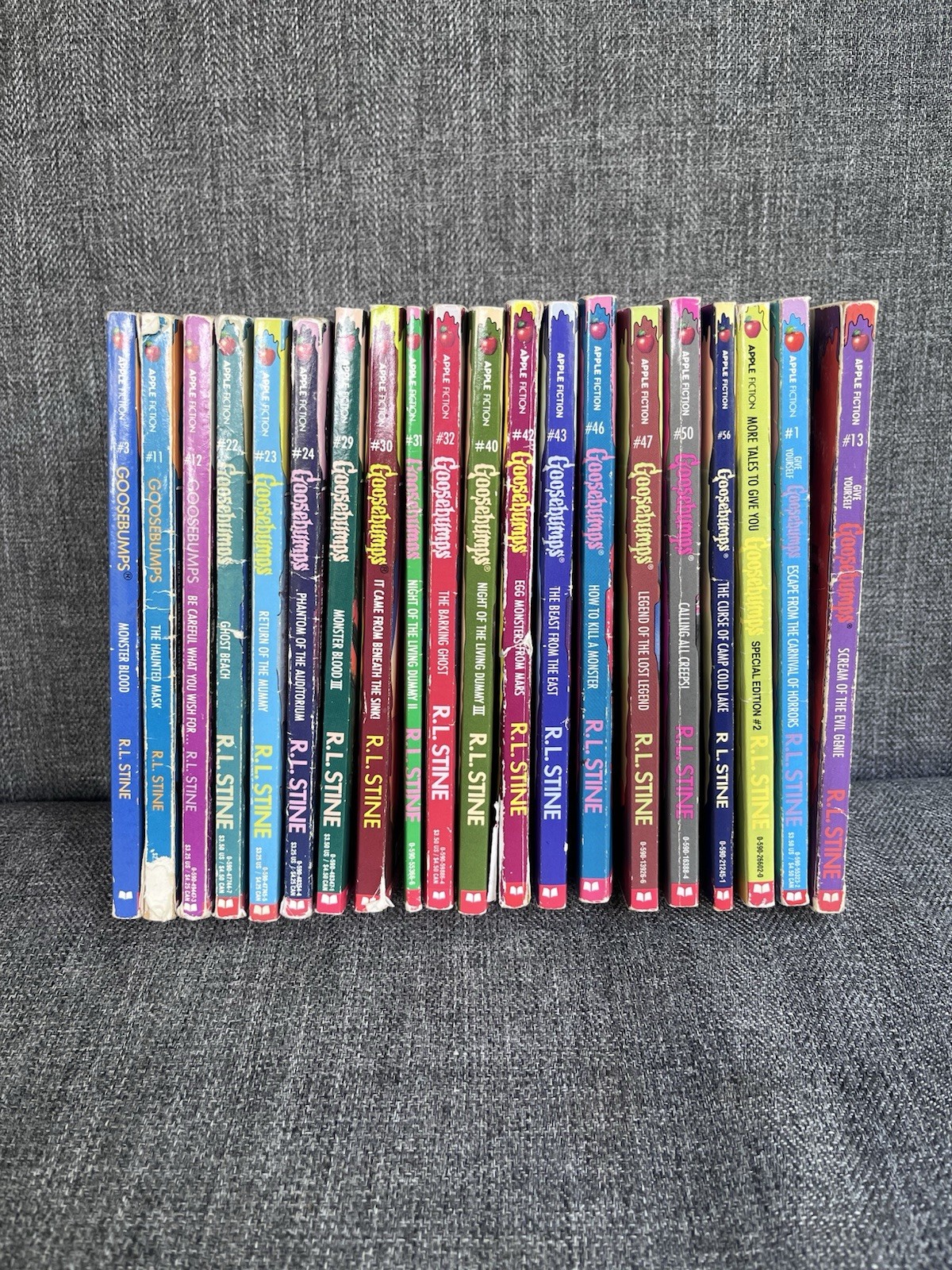 Goosebumps 20 Book Lot R.L. Stine Vintage 1990s Apple Fiction Original Series Goosebumps 20 Book Lot R.L. Stine Vintage 1990s Apple Fiction Original Series