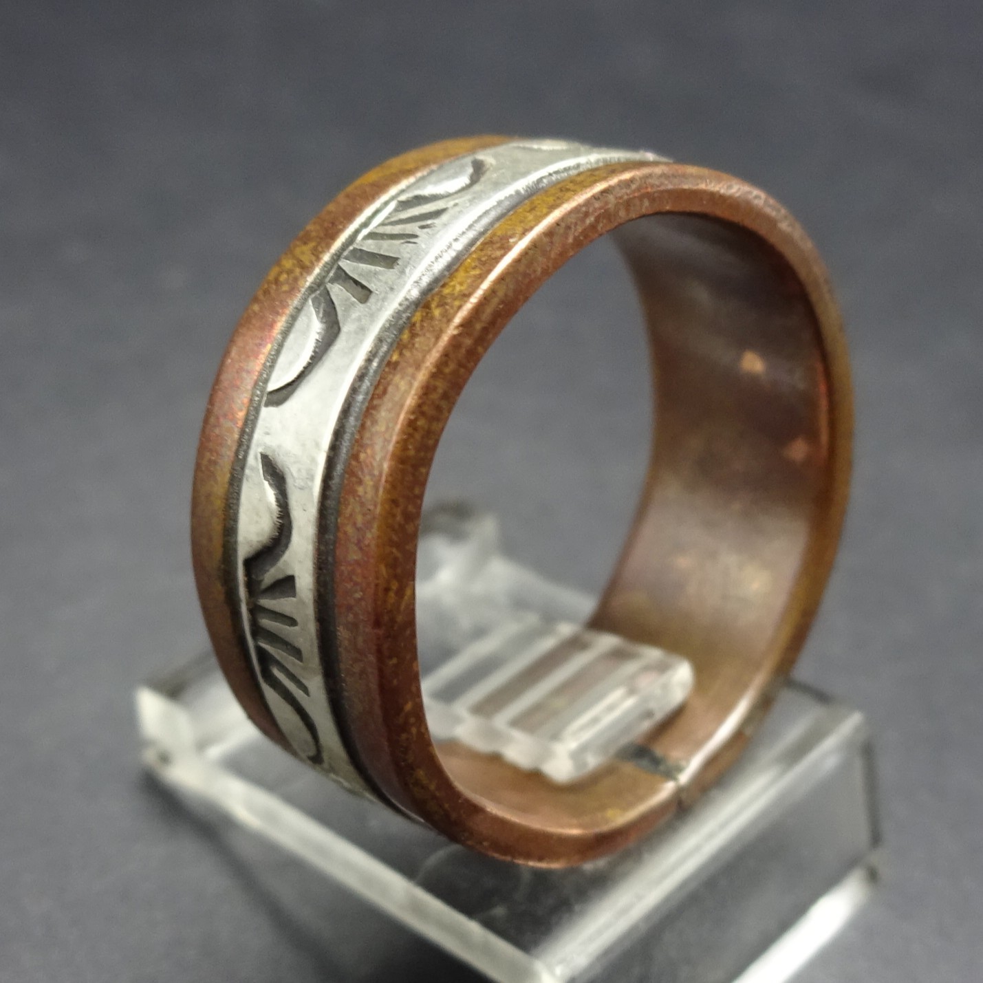 Vintage WYLIE SECATERO Navajo COPPER and 925 Sterling Silver RING Band size 8.25 Vintage WYLIE SECATERO Navajo COPPER and 925 Sterling Silver RING Band size 8.25