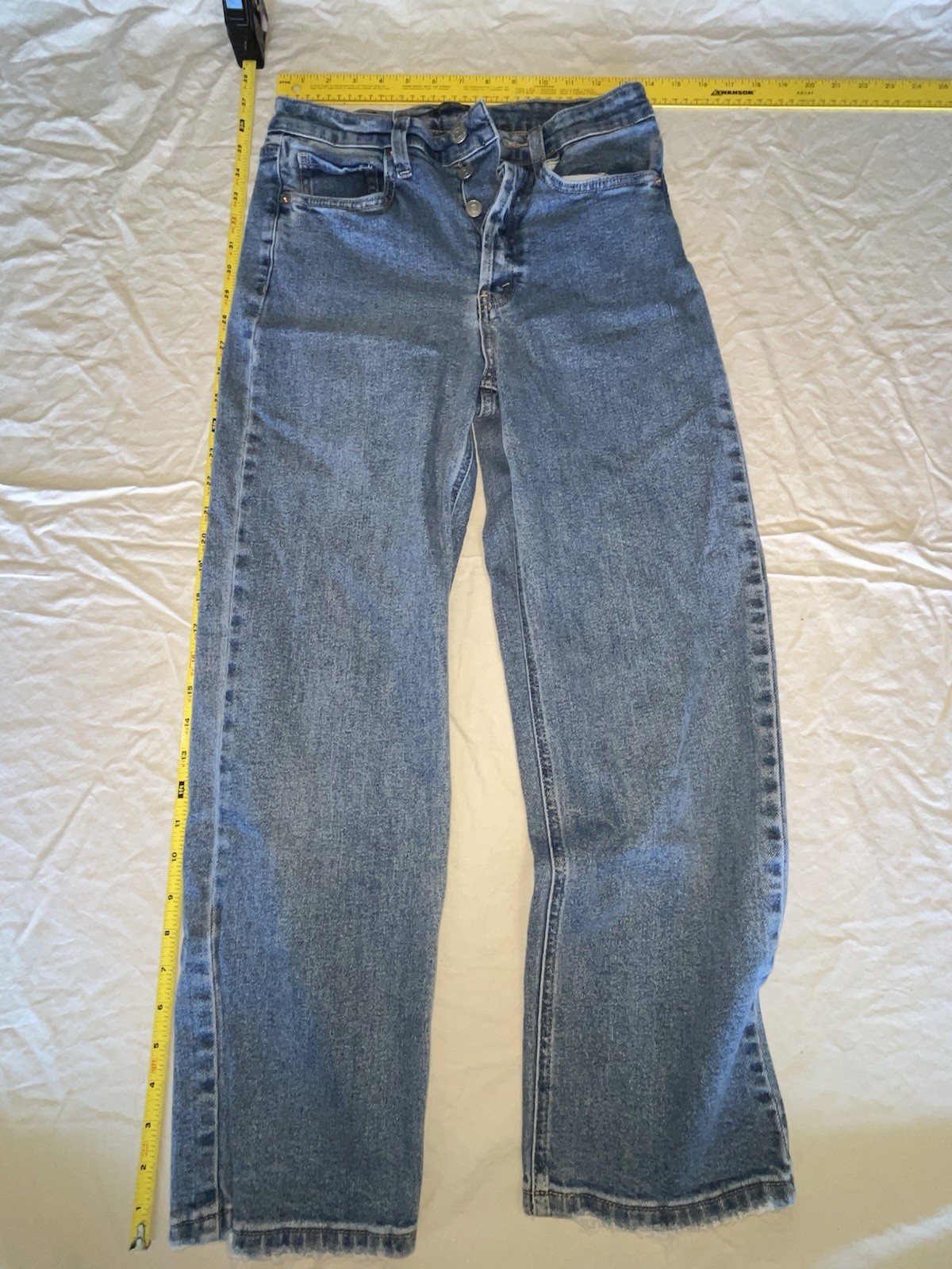 Wild Fable Women\'s Blue Jeans Highest Rise Straight Button Up Size 2 Wild Fable Women\'s Blue Jeans Highest Rise Straight Button Up Size 2