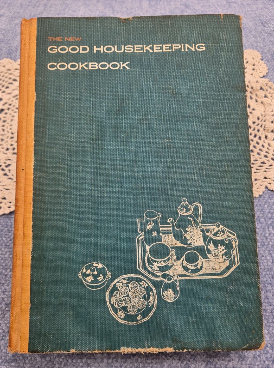 VTG 1963 The New Good Housekeeping Cookbook Hardcover Classic Mid-Century Recipe