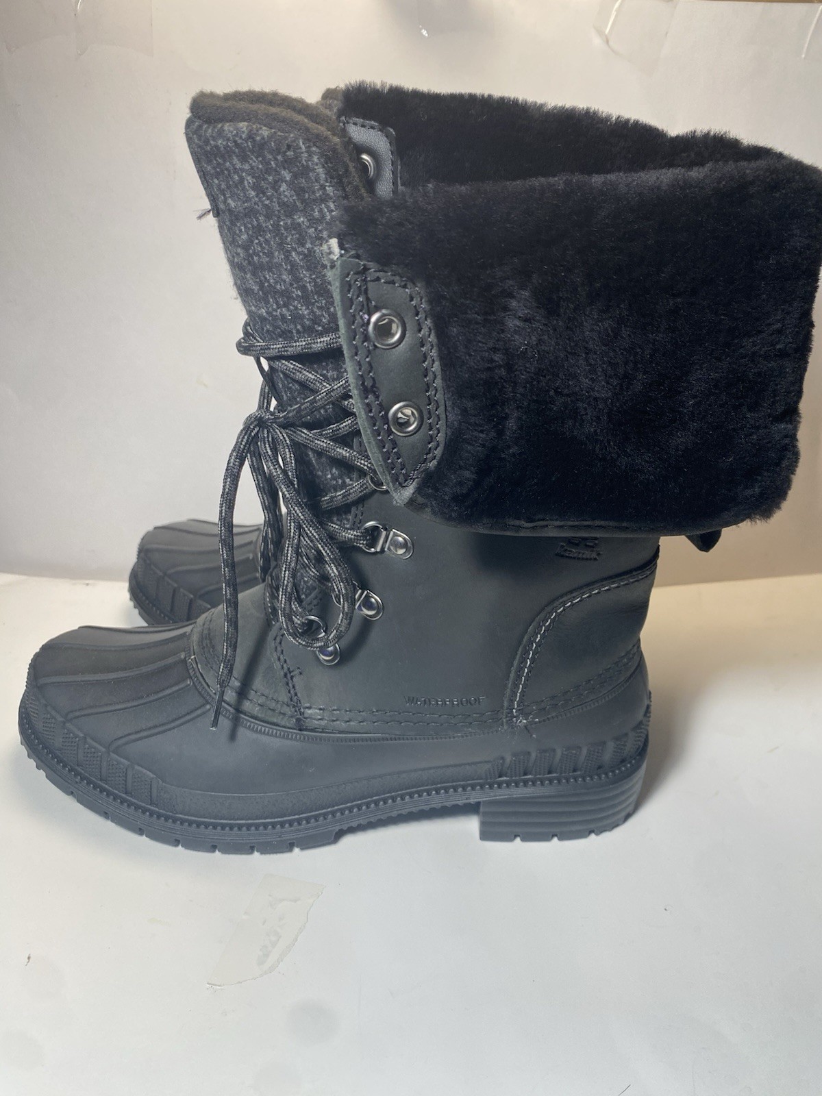 Kamik Woman’s Western Chief Heat-M Rubber Rain Boots  PO-30014 Size,10