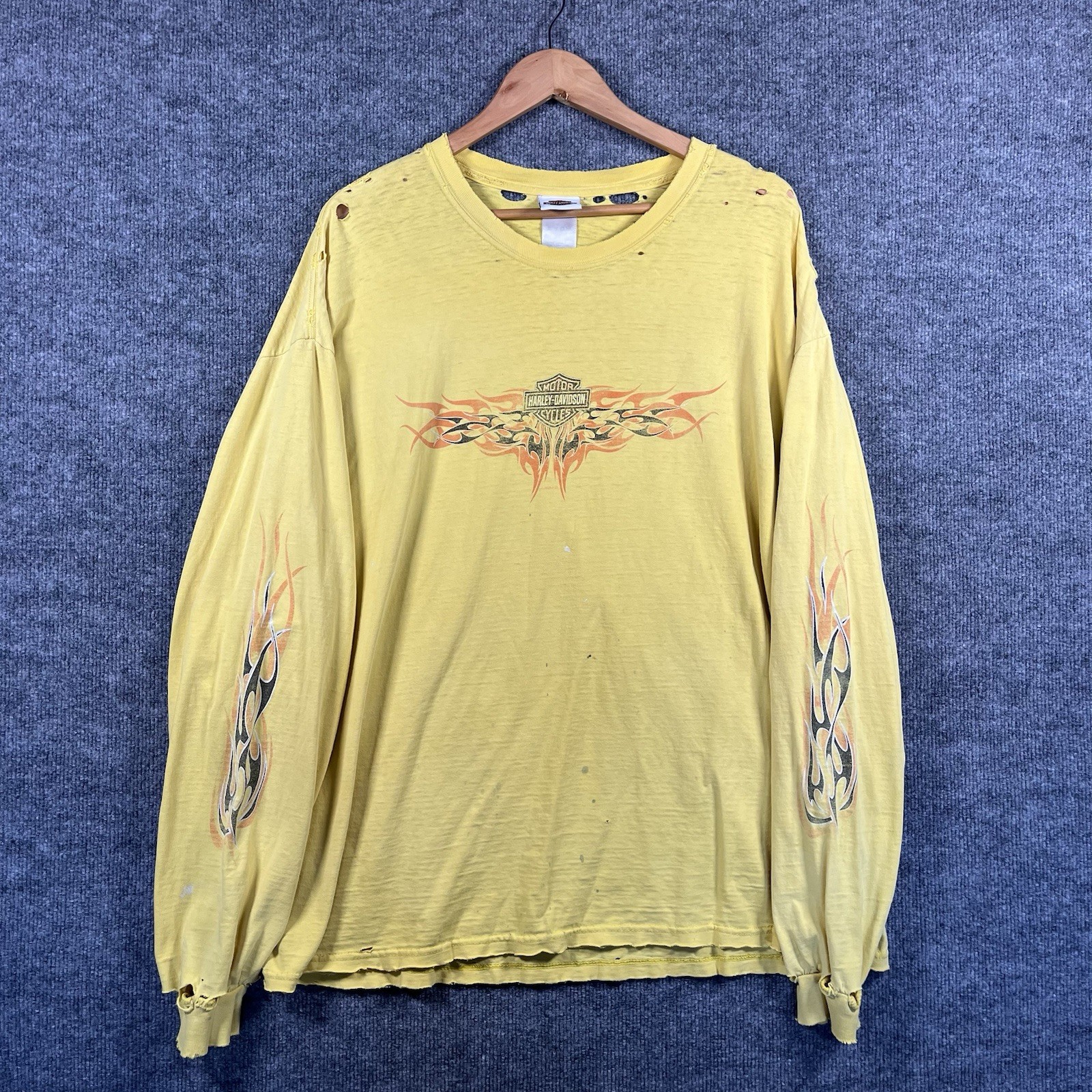 Vintage Harley Davidson Shirt Mens XL Yellow Long Sleeve Flames Thrashed Faded