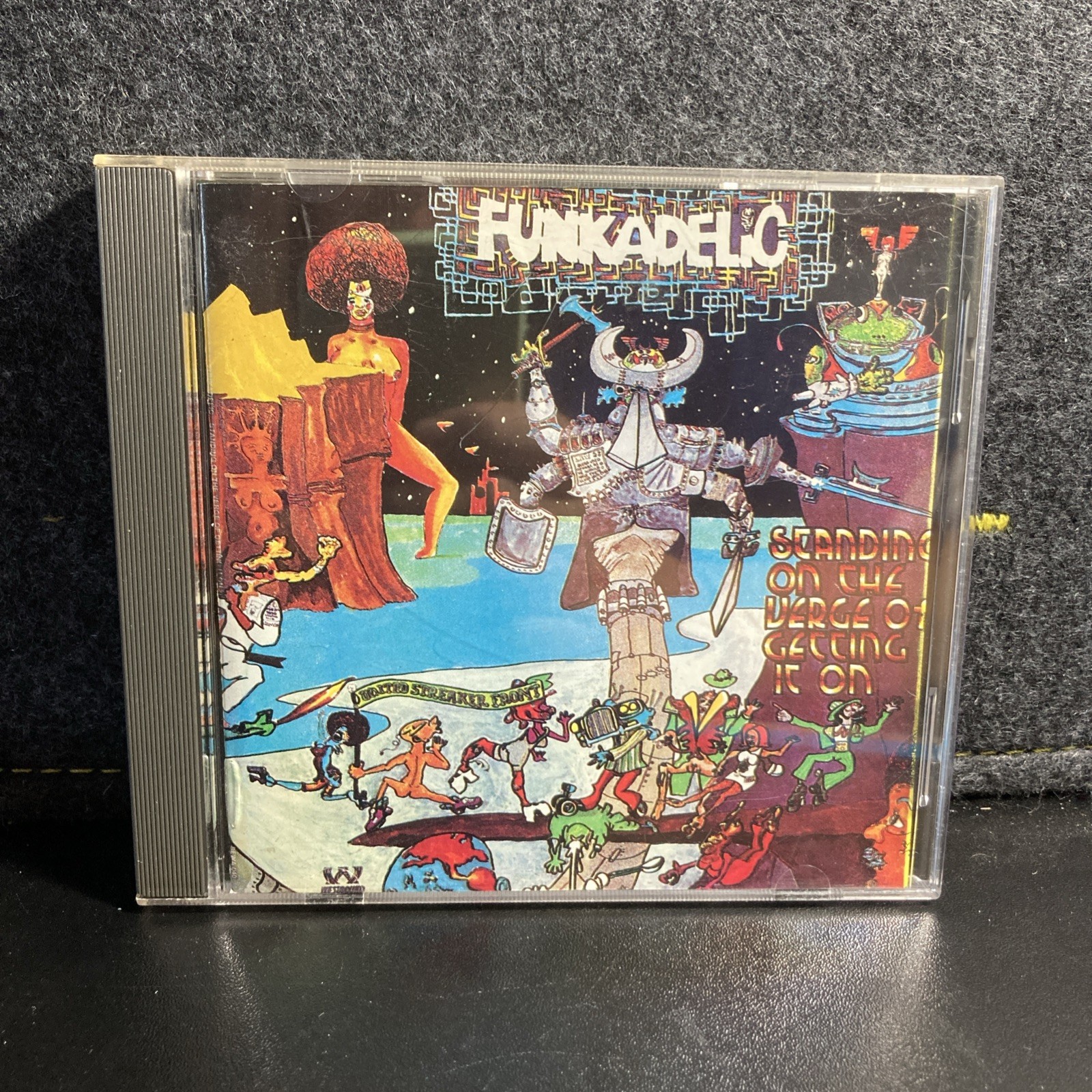 FUNKADELIC Standing on the Verge of Getting It On CD Rare FUNKADELIC Standing on the Verge of Getting It On CD Rare