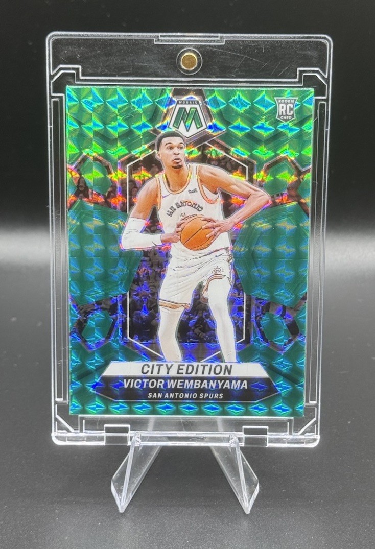 2023-24 Panini Mosaic • Victor Wembanyama (RC) City Edition Green Rookie Prizm
