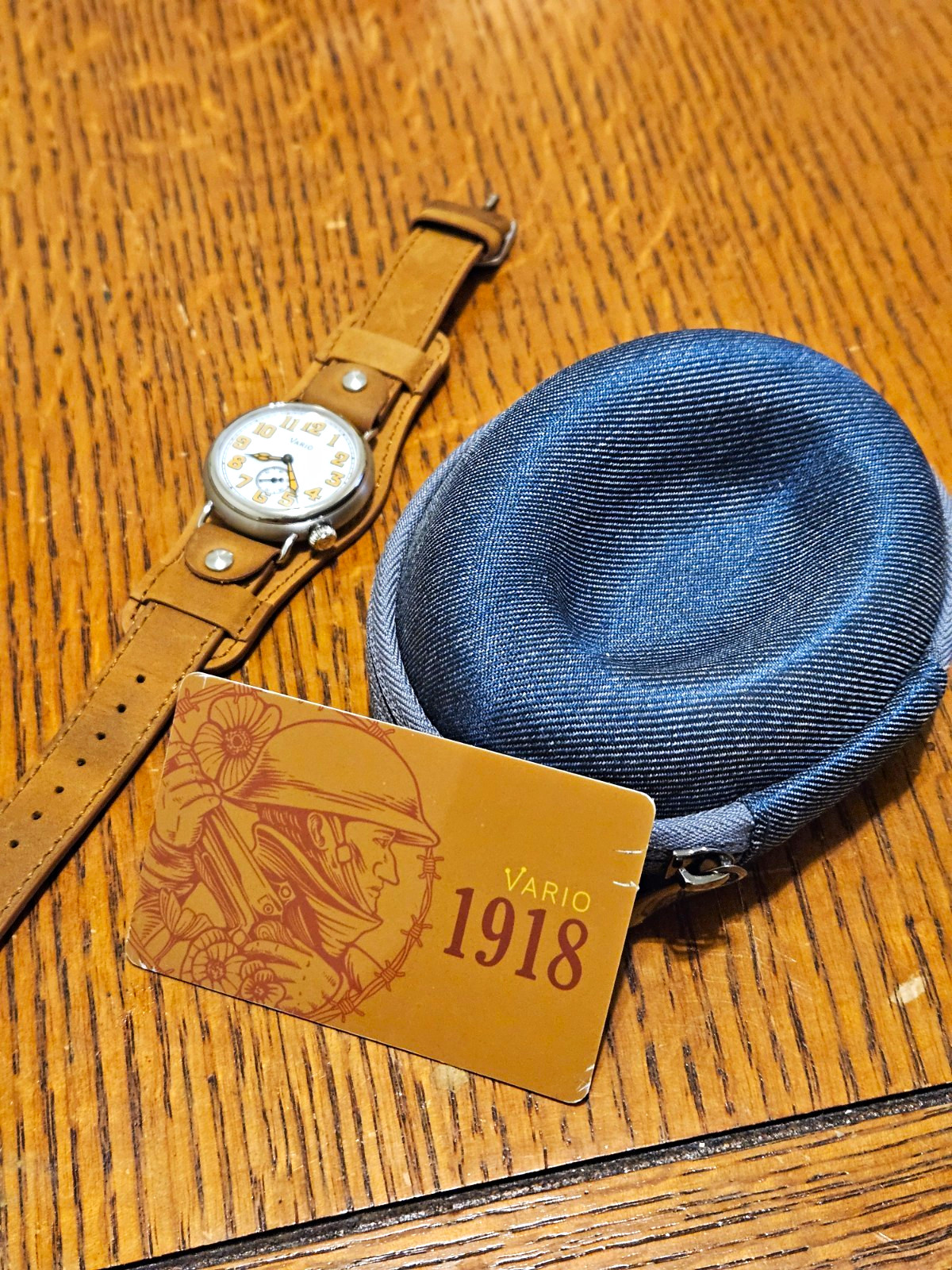 VARIO 1918 Trench Automatic Watch - White Dial Small Seconds Leather Strap VARIO 1918 Trench Automatic Watch - White Dial Small Seconds Leather Strap