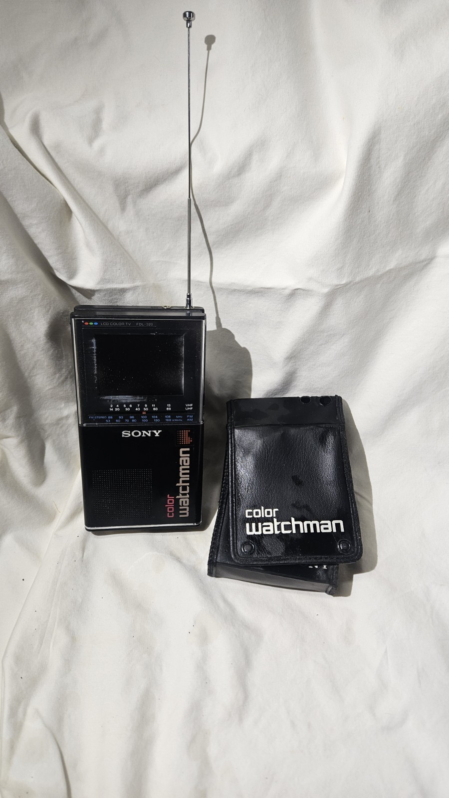 Sony FDL-320 Color Watchman LCD TV Sony FDL-320 Color Watchman LCD TV
