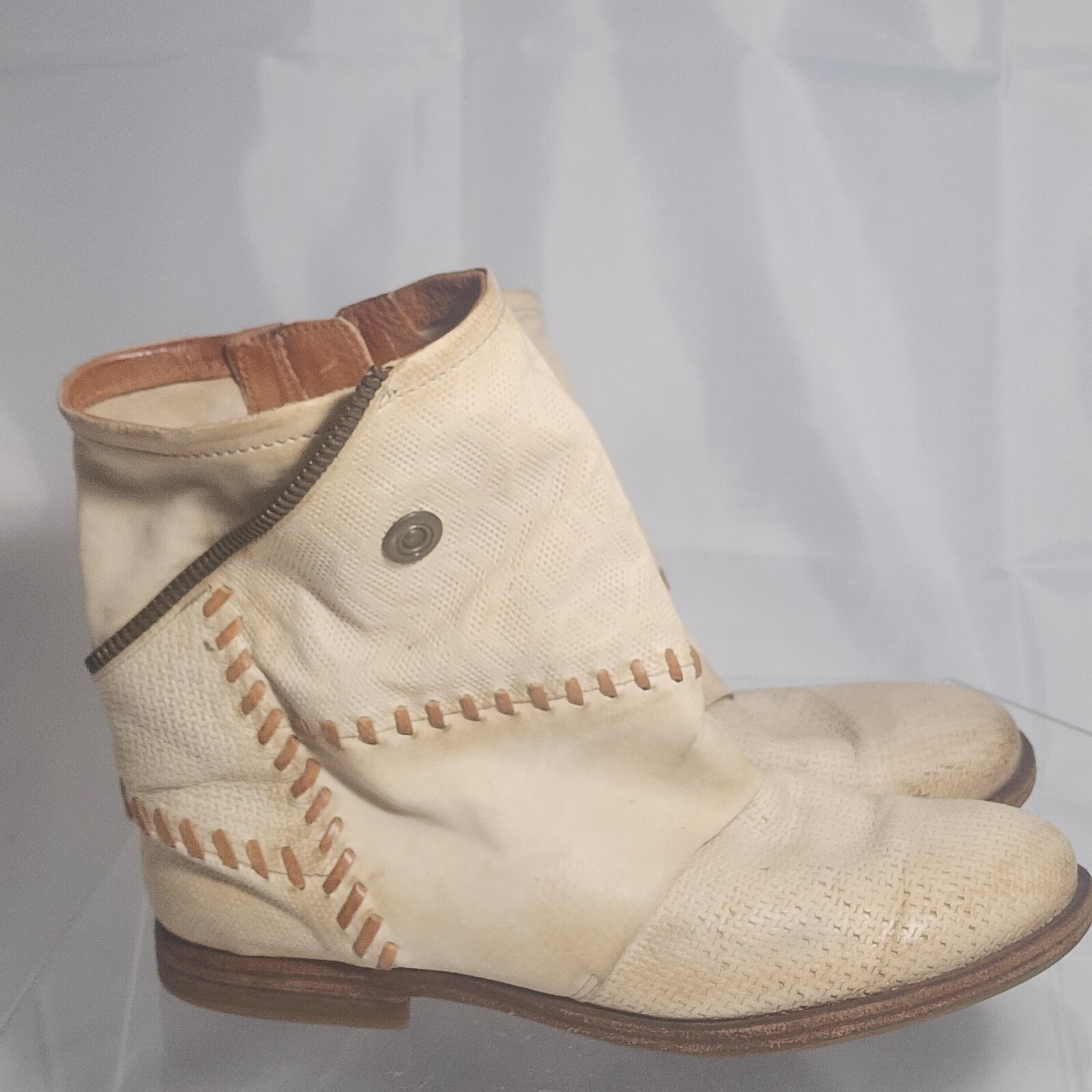 A.S.98/Airstep Bootie Cream/Tan Leather Ankle Biker Boots Women 41/~US 10 Slouch A.S.98/Airstep Bootie Cream/Tan Leather Ankle Biker Boots Women 41/~US 10 Slouch