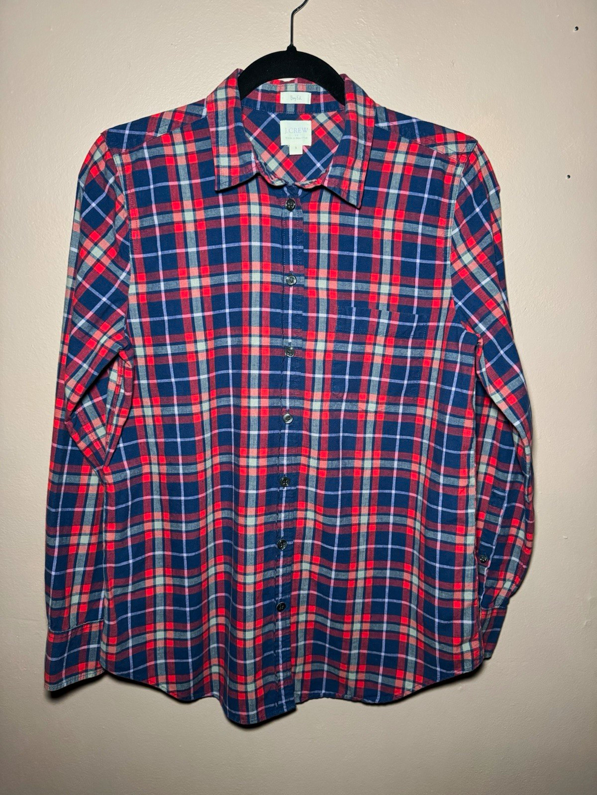 J.Crew Womens Boy Fit Blue Red Gray Plaid Cotton Button Up Shirt Size S J.Crew Womens Boy Fit Blue Red Gray Plaid Cotton Button Up Shirt Size S