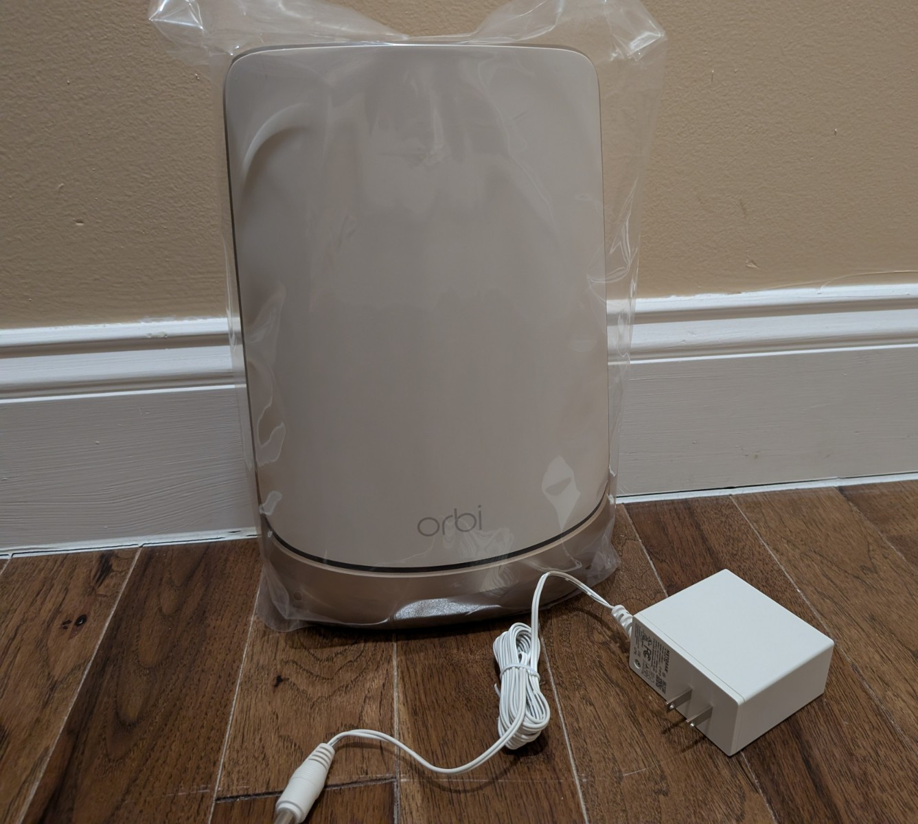 *New* NETGEAR Orbi RBSE960 Satellite AXE11000 Quad-Band WiFi 6E Mesh Network