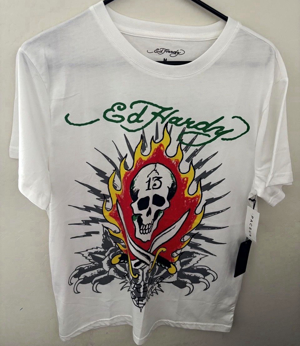 Ed Hardy Men\'s Graphic Skull Double-Sided Crew Neck T-Shirt Size M White Ed Hardy Men\'s Graphic Skull Double-Sided Crew Neck T-Shirt Size M White