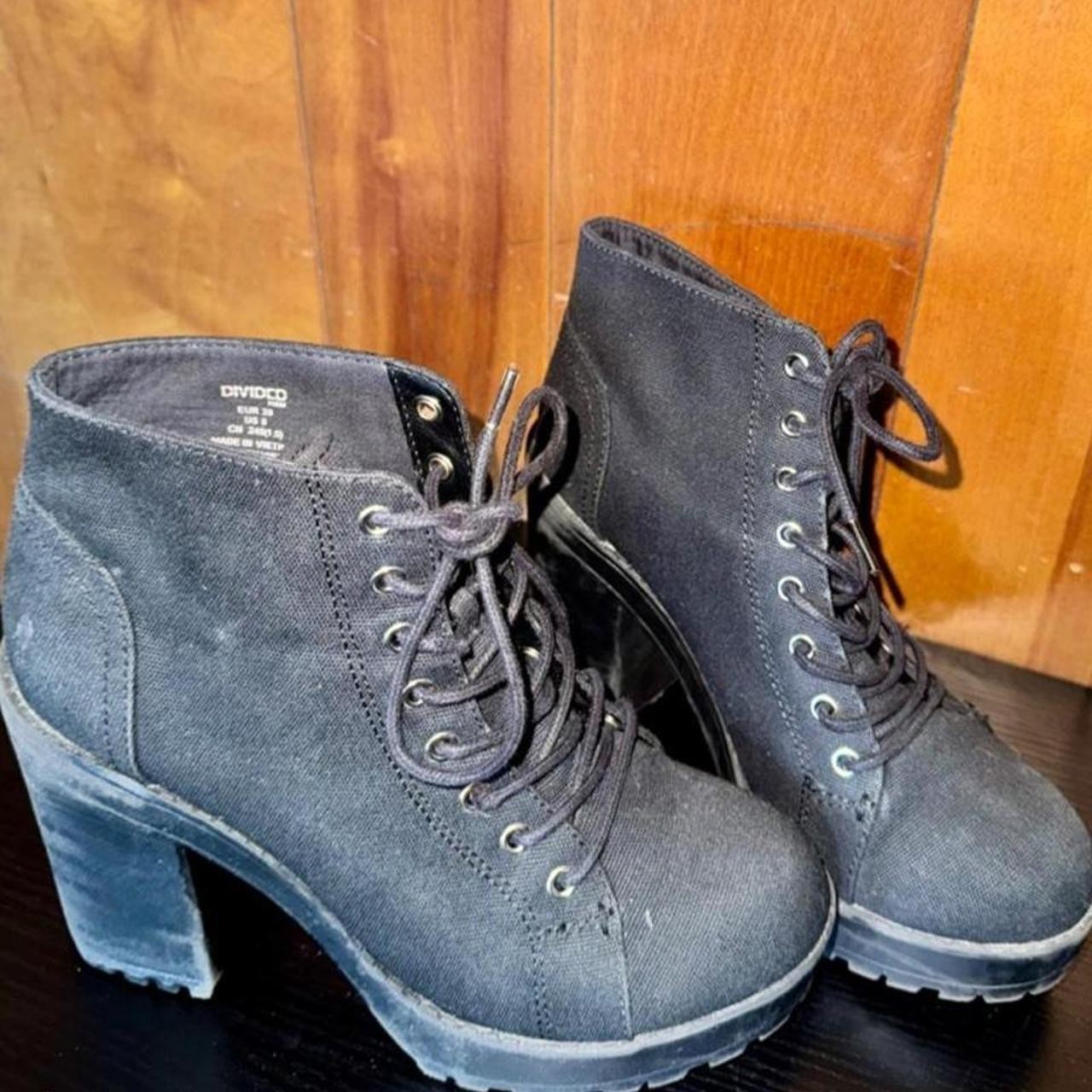 H&M Divided Black Chunky Platform Lace Up Boots EU 39 size 8