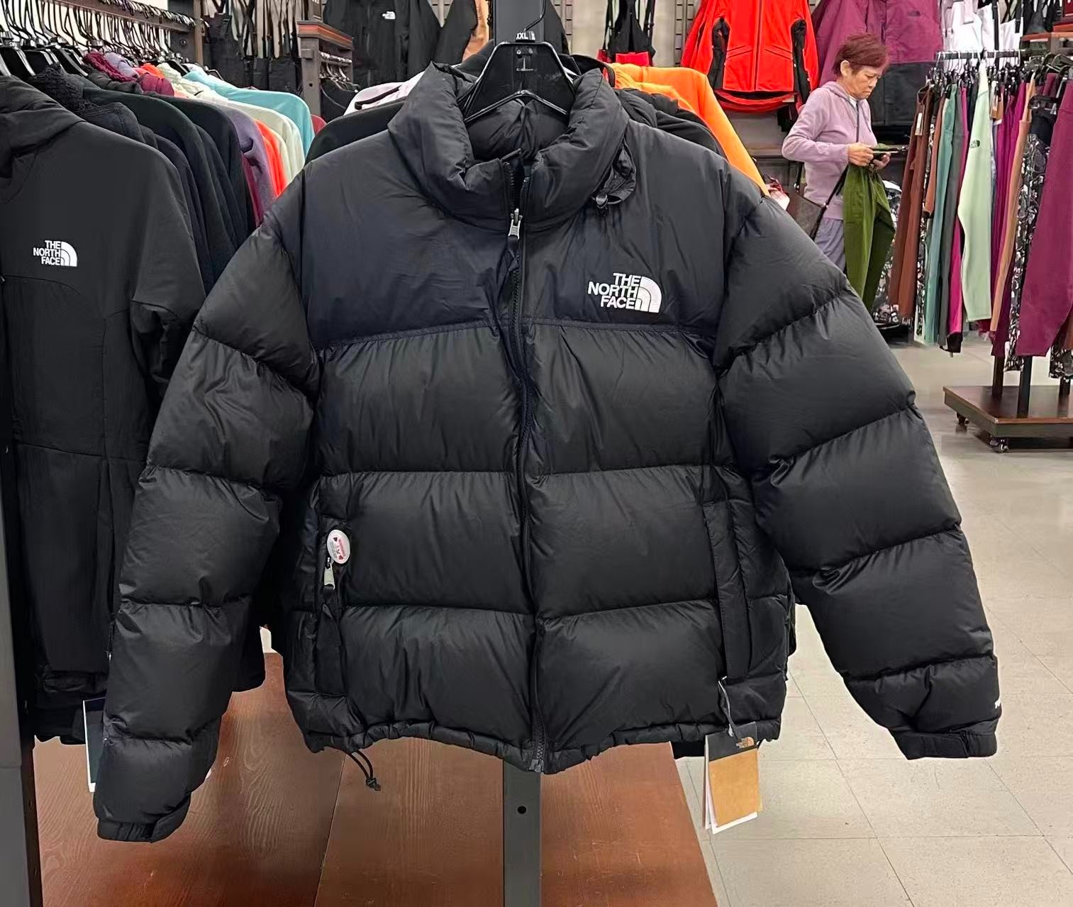Womens/ The North Face 1996 Retro nuptse jacket 700 down /TNF Black