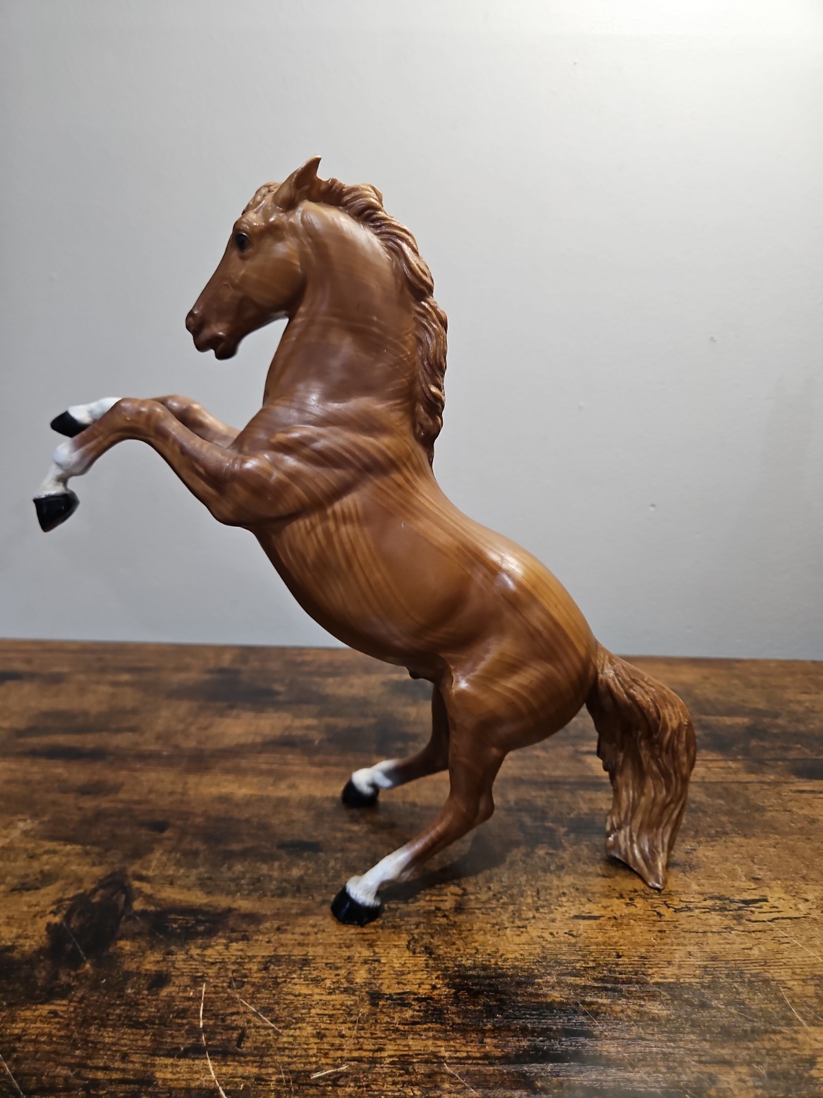 Breyer Vintage 1961 Woodgrain Fighting Stallion 