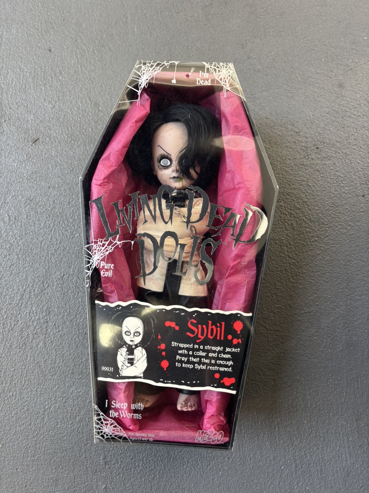 Mezco Living Dead Dolls Sybil Straight Jacket NEW in Coffin LDD 99931 Series 4 Mezco Living Dead Dolls Sybil Straight Jacket NEW in Coffin LDD 99931 Series 4