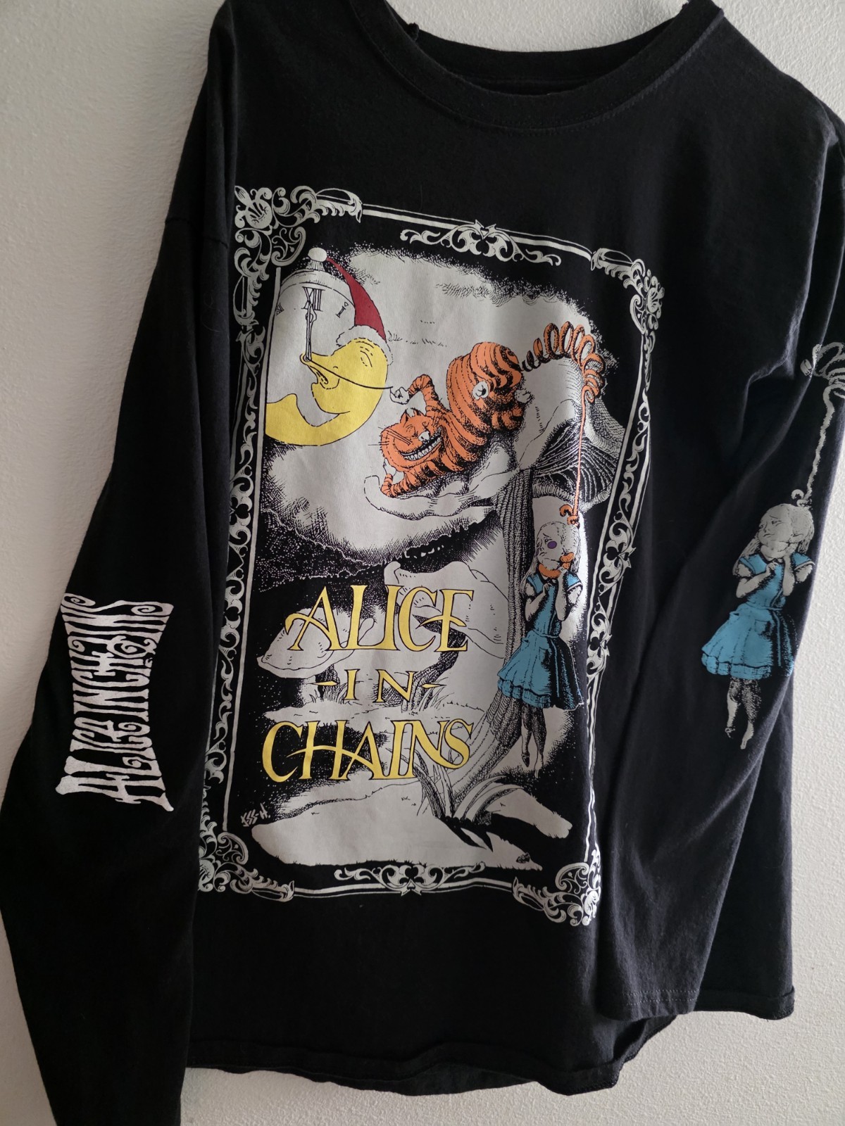 Alice In Chains T-Shirt Wonderland Hanging Design Size Large OR XL