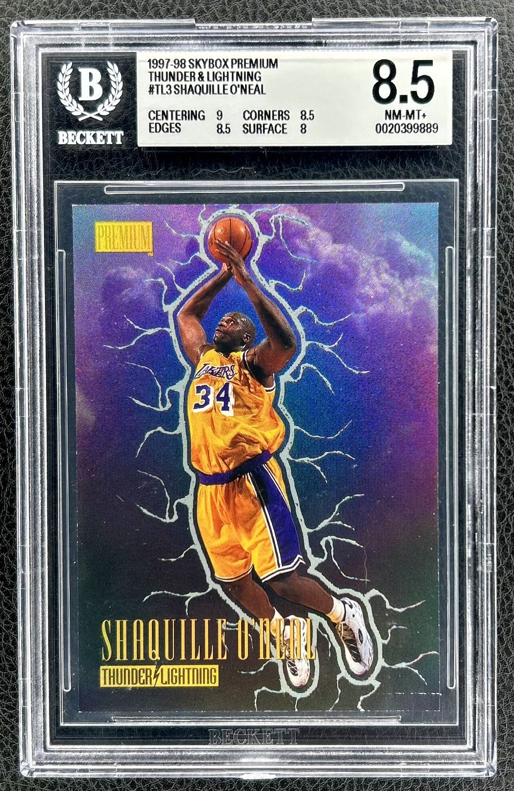 1997-98 Skybox Premium Thunder & Lightning #TL3 Shaquille O’Neal BGS 8.5 Pop 12 1997-98 Skybox Premium Thunder & Lightning #TL3 Shaquille O’Neal BGS 8.5 Pop 12