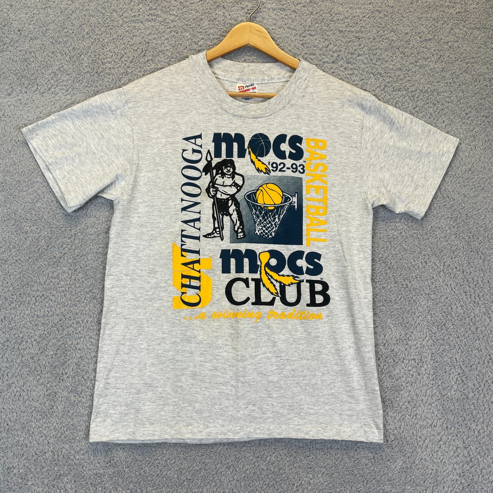 Tennessee Chattanooga Mocs 1993 NCAA Basketball T-Shirt Medium Autographed