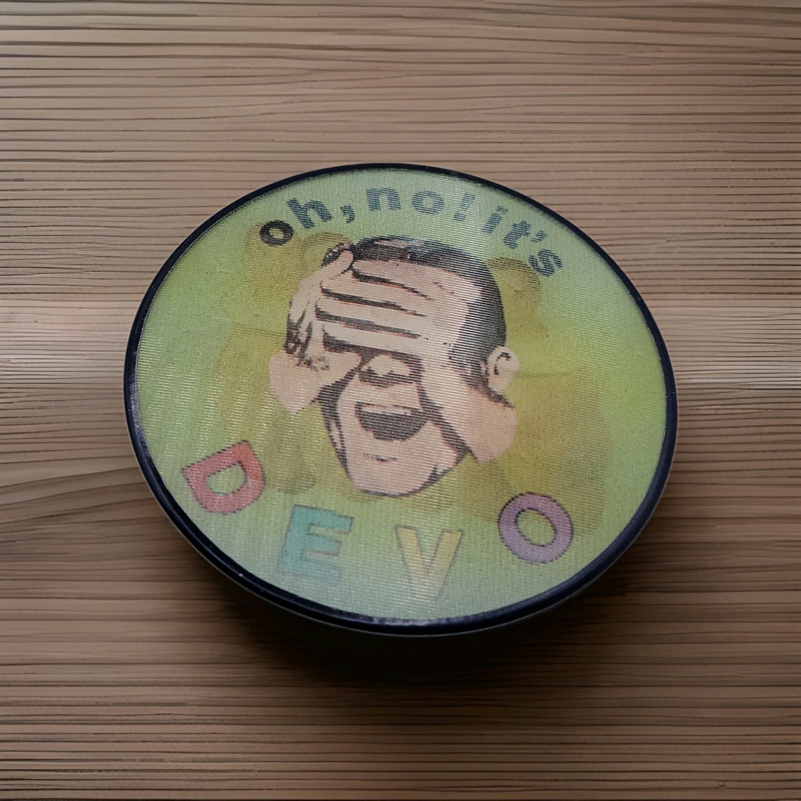VINTAGE Oh No Its Devo 1982 Flicker LENTICULAR 2.5