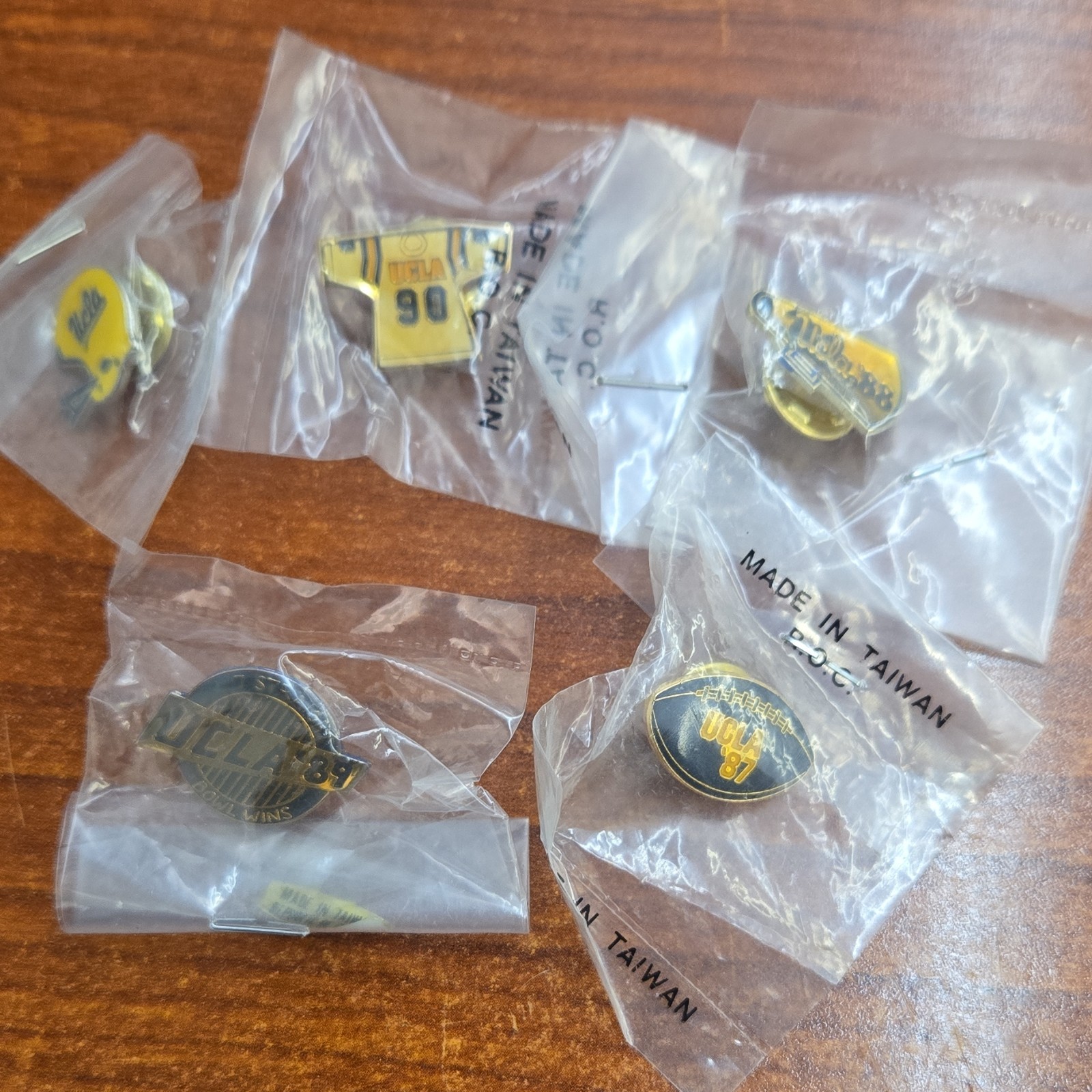 Vintage UCLA Bruins Football Pin Lot of 5 - Rare Set Vintage UCLA Bruins Football Pin Lot of 5 - Rare Set