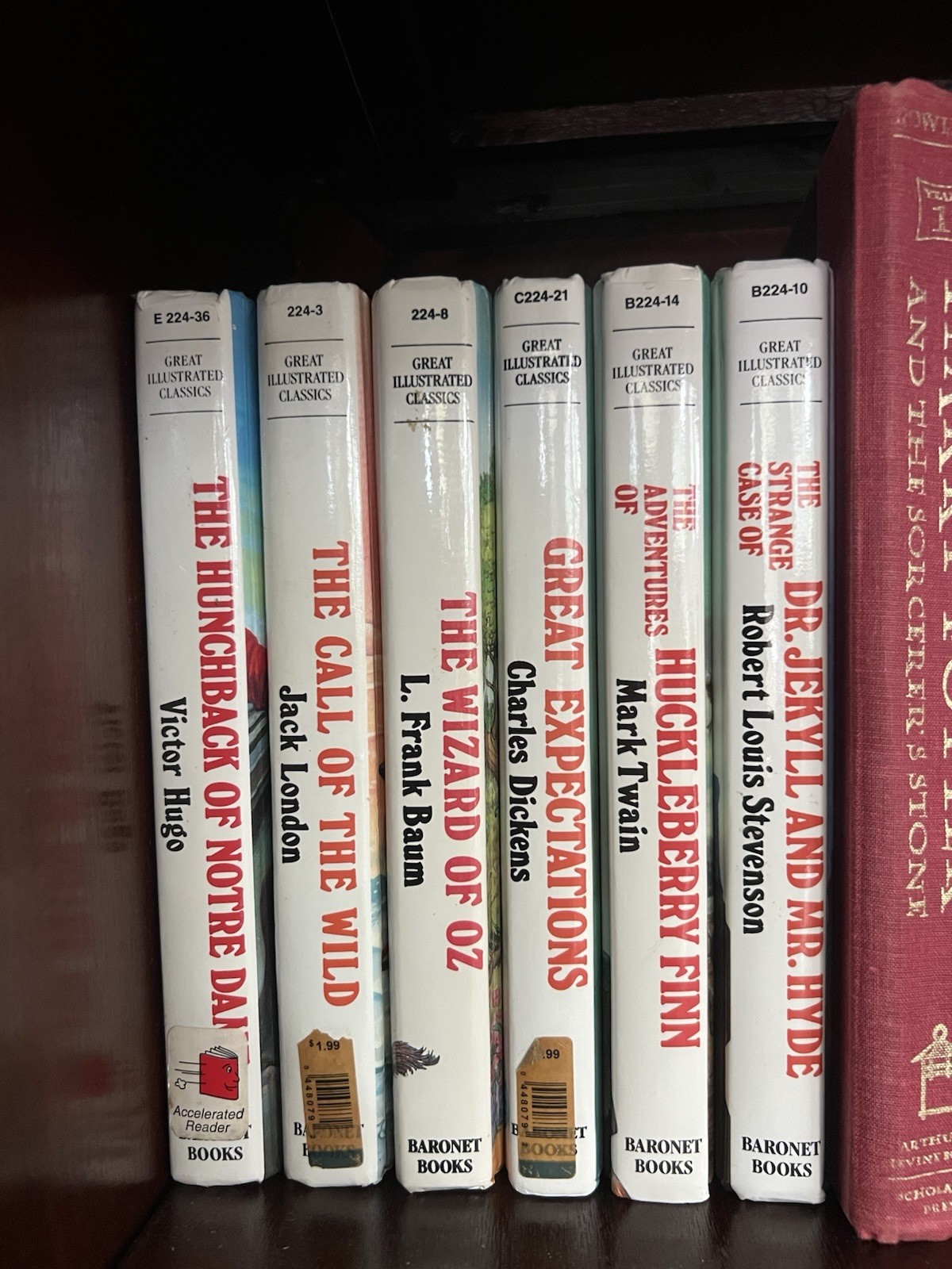 Great Illustrated Classics Illustrated Hardcover Lot: Hunchback, Huck Finn, Oz