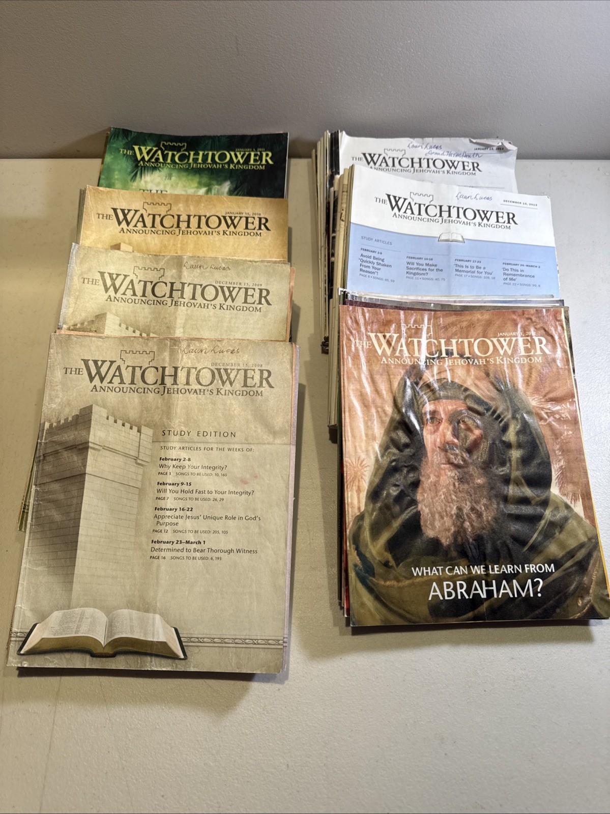 Lot of 84 Watchtower Jehovah’s Witness Magazine Bundle 01/2008- 12/2014 (A)