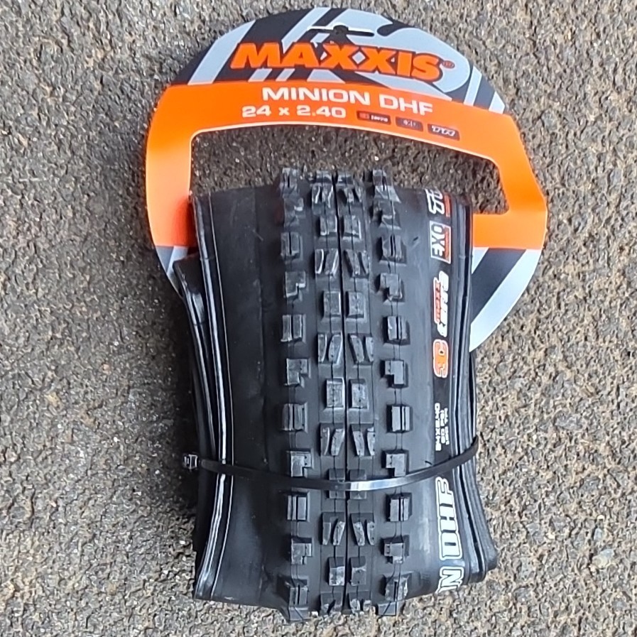 NEW Minion DHF 24x2.40 MaxxTerra EXO Original Packaging NEW Minion DHF 24x2.40 MaxxTerra EXO Original Packaging