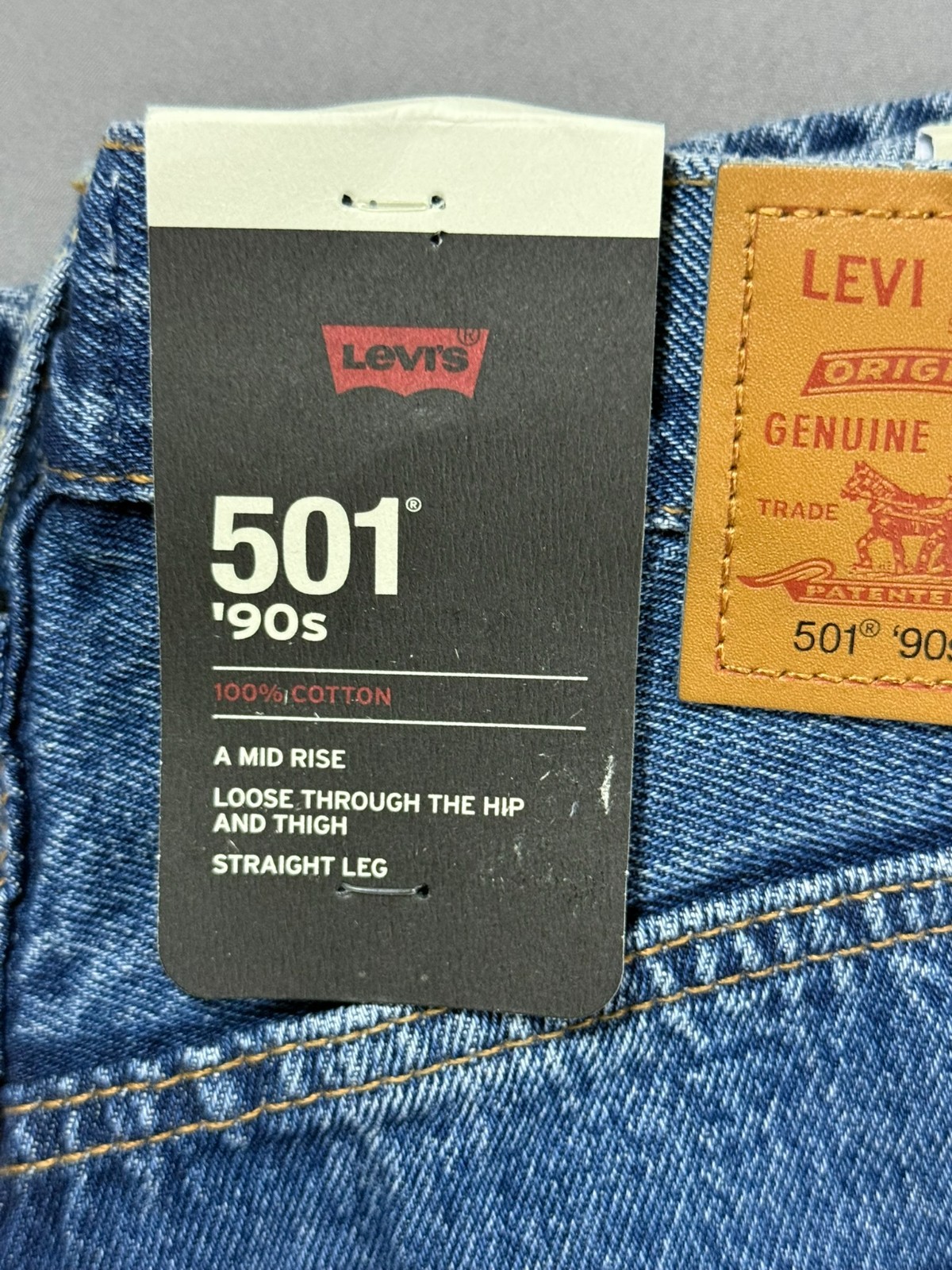 Levi\'s Premium 501 90s Mid Rise Women\'s 32x30 Relaxed Fit Straight Blue Jeans