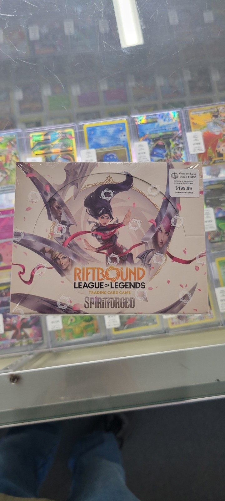 RIFTBOUND:LEAGUE OF LEGENDS: SPIRITFORGED BOOSTER BOX TCG -SEALED AND NEW
