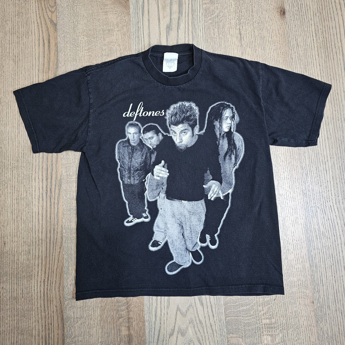 Authentic Deftones Graphic Band T-Shirt Black Size L Vintage early 2000s