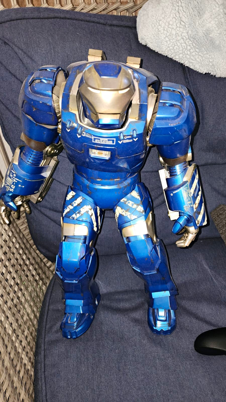 Marvel Iron Man Hot Toys IGOR Marvel Iron Man Hot Toys IGOR