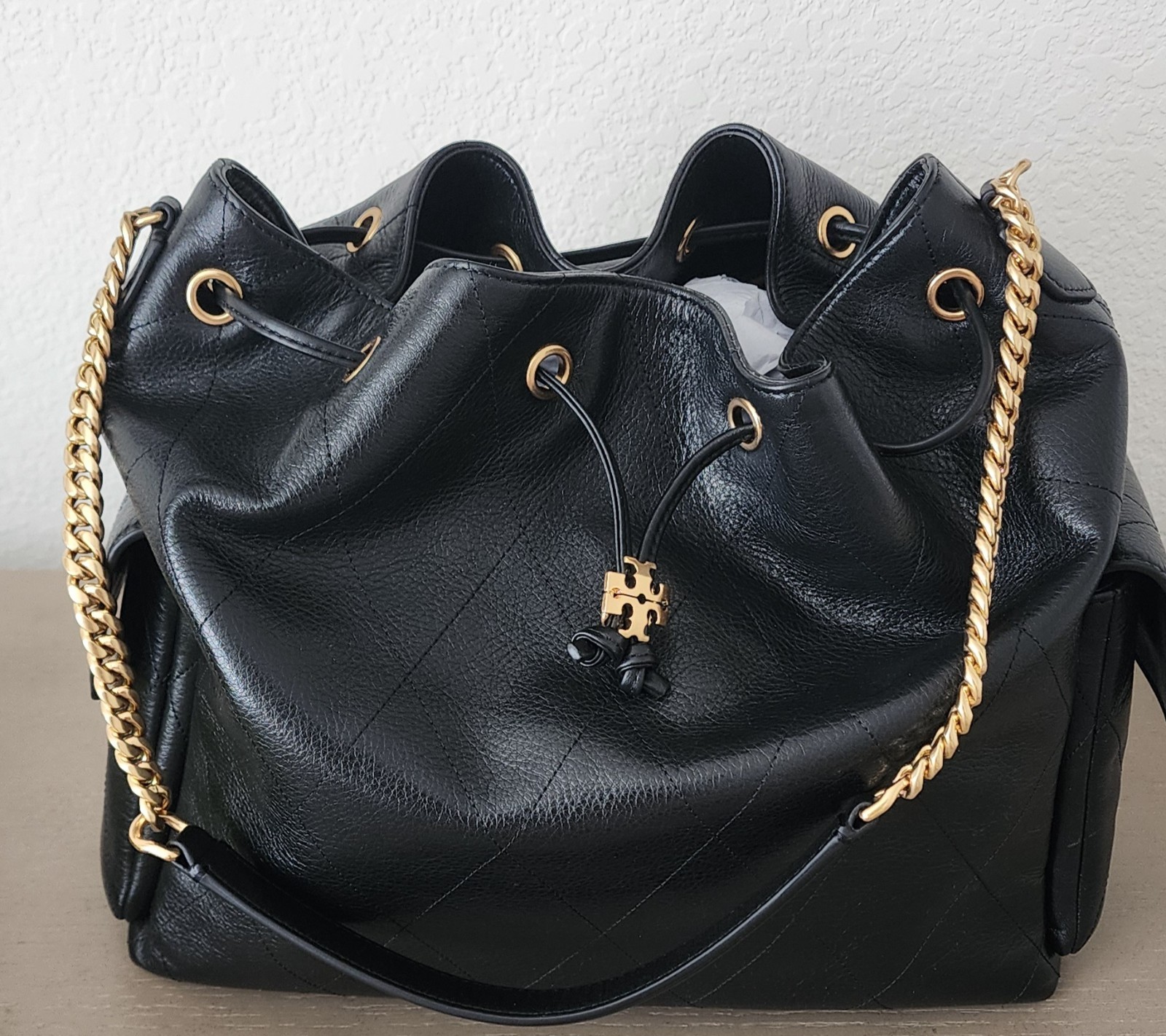 Authenitc Tory Burch Charlie Quilted Large Drawstring Bag Authenitc Tory Burch Charlie Quilted Large Drawstring Bag