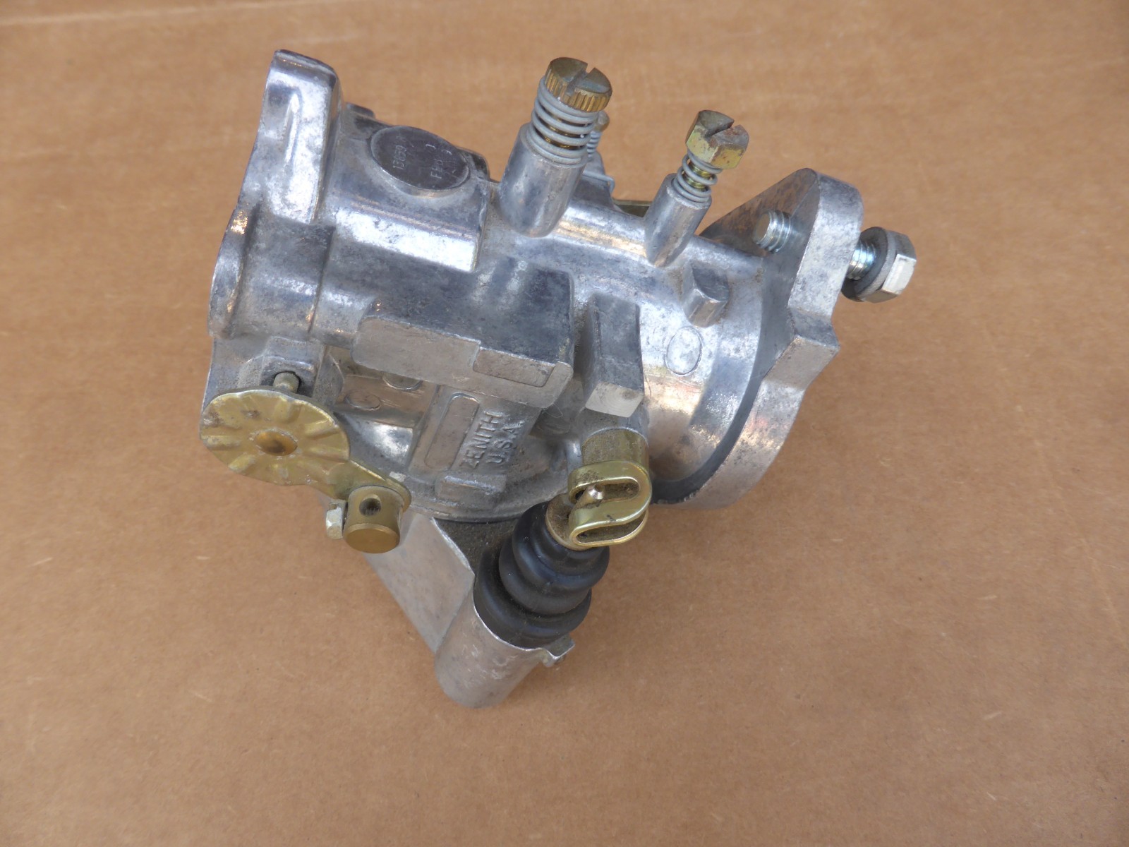 NOS Harley Zenith Bendix Carburetor 38mm 13859 Ironhead Sportster Shovelhead