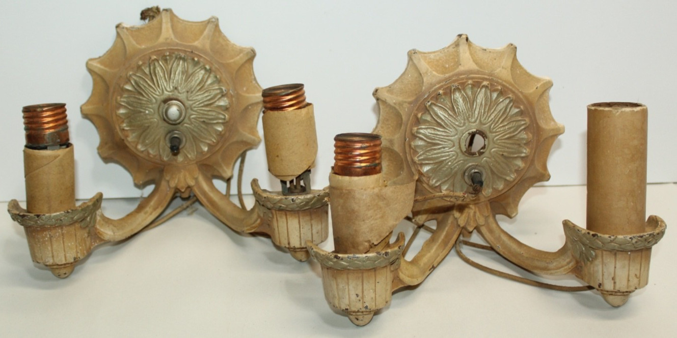 Pair of Vintage 1930s Two-Tone Two Arm Art Deco Cast Metal Wall Sconce Sconces Pair of Vintage 1930s Two-Tone Two Arm Art Deco Cast Metal Wall Sconce Sconces