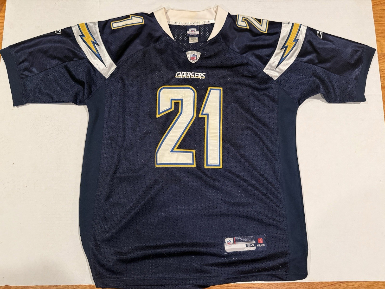 Ladainian Tomlinson San Diego Chargers Reebok Authentic Stitch Jersey 54 EUC VTG