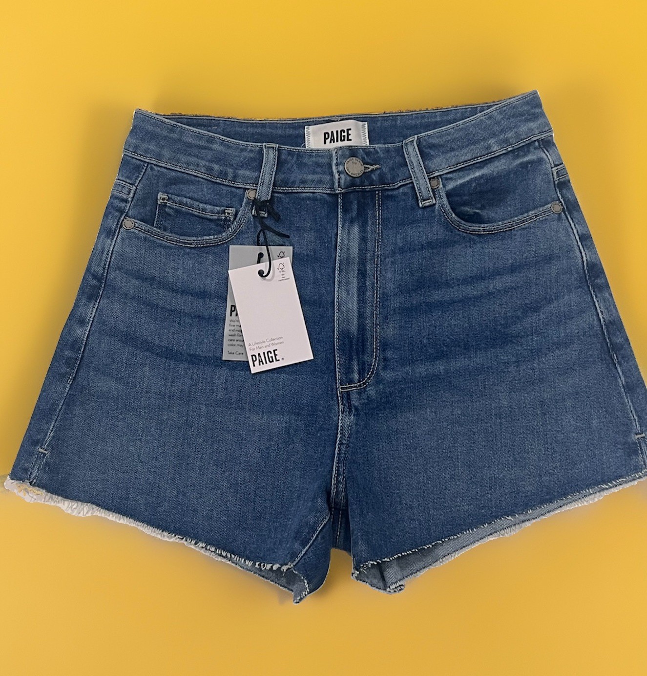 $179 PAIGE Margot Denim VIENNESE  2.5” SHORTS Size 27