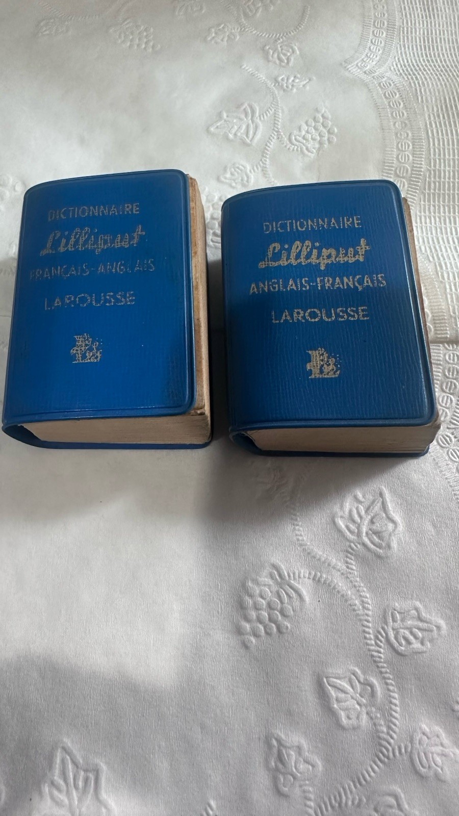 Vintage Lilliput Dictionary 1961 Larousse English French Francais Anglais Set 2