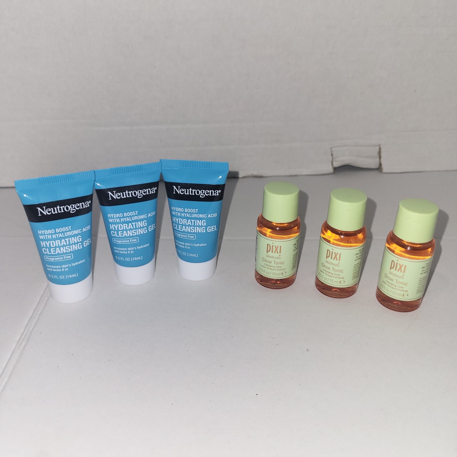 3 x Pixi Glow Tonic Exfoliating Toner ~ Travel Size 0.5 Fl Oz & Free Neutrogena 3 x Pixi Glow Tonic Exfoliating Toner ~ Travel Size 0.5 Fl Oz & Free Neutrogena